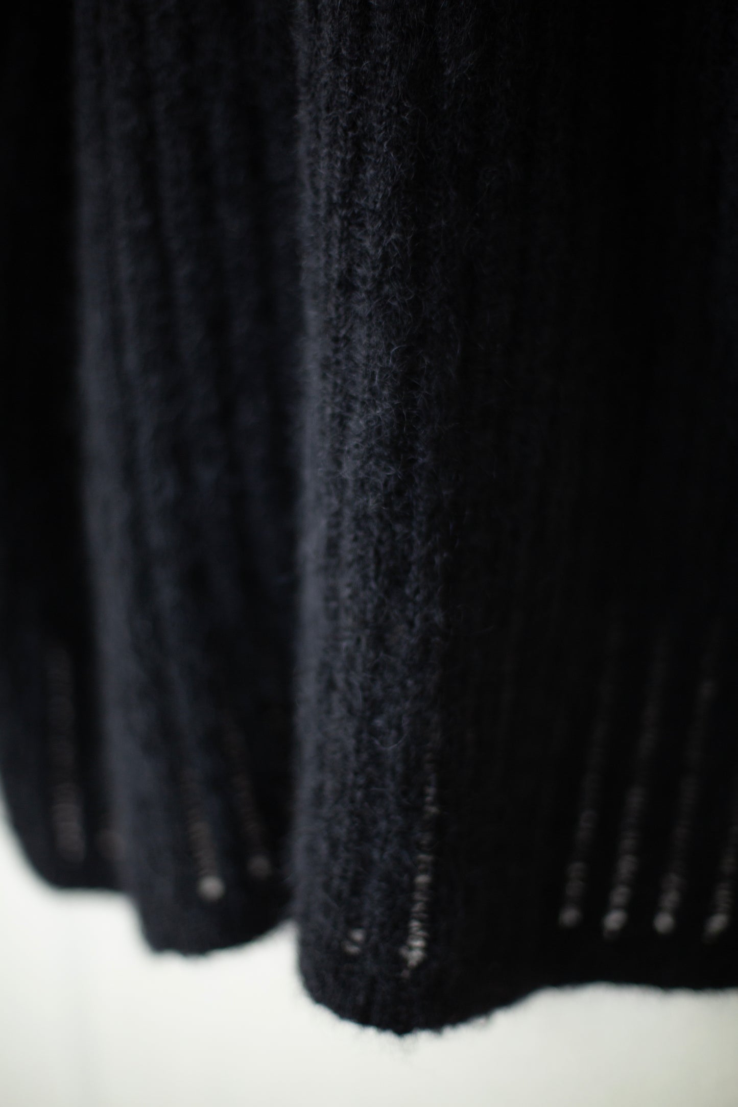 KNIT#71 - GOAT MOHAIR BLACK