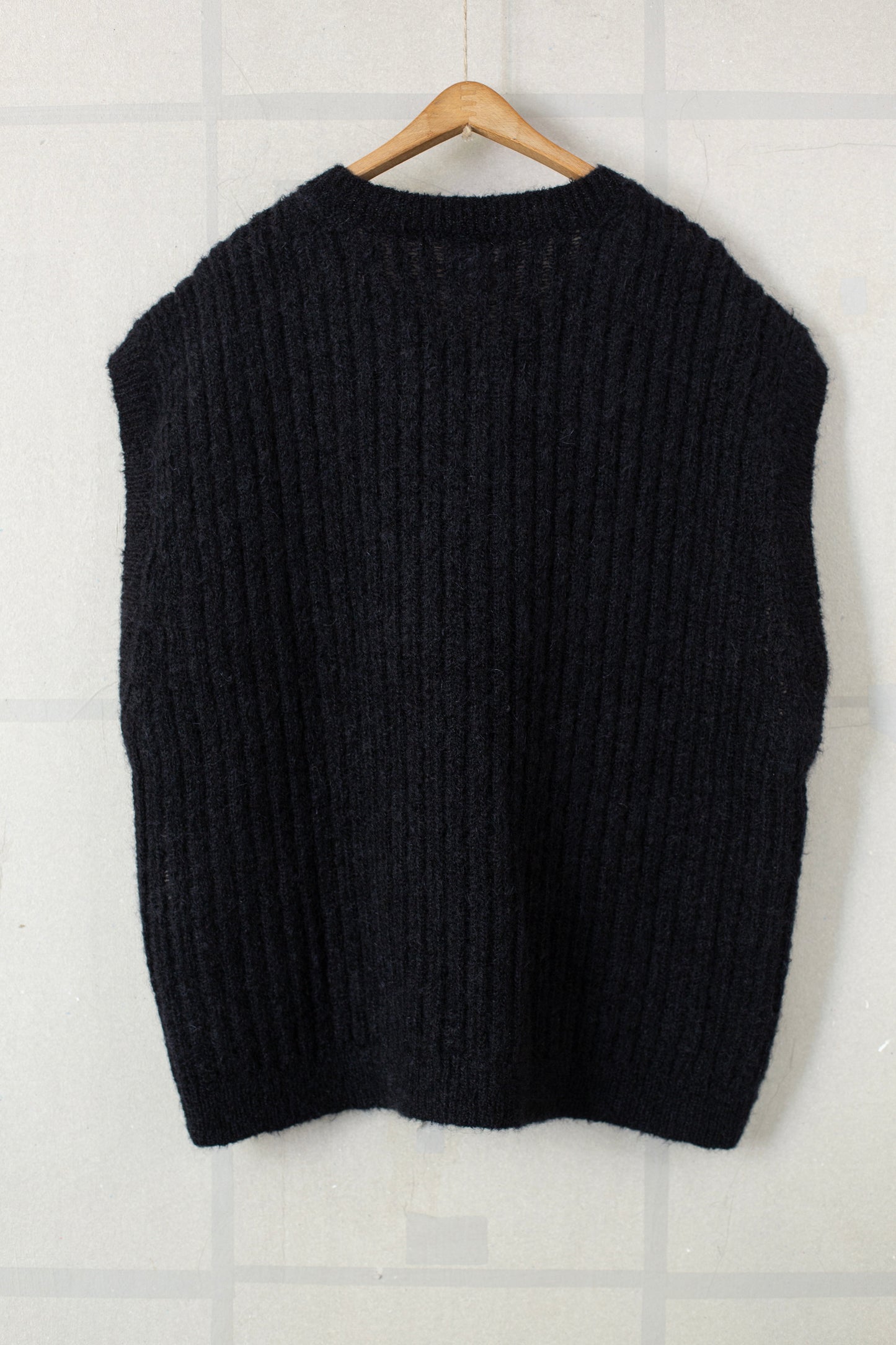 KNIT#72 - GOAT MOHAIR BLACK