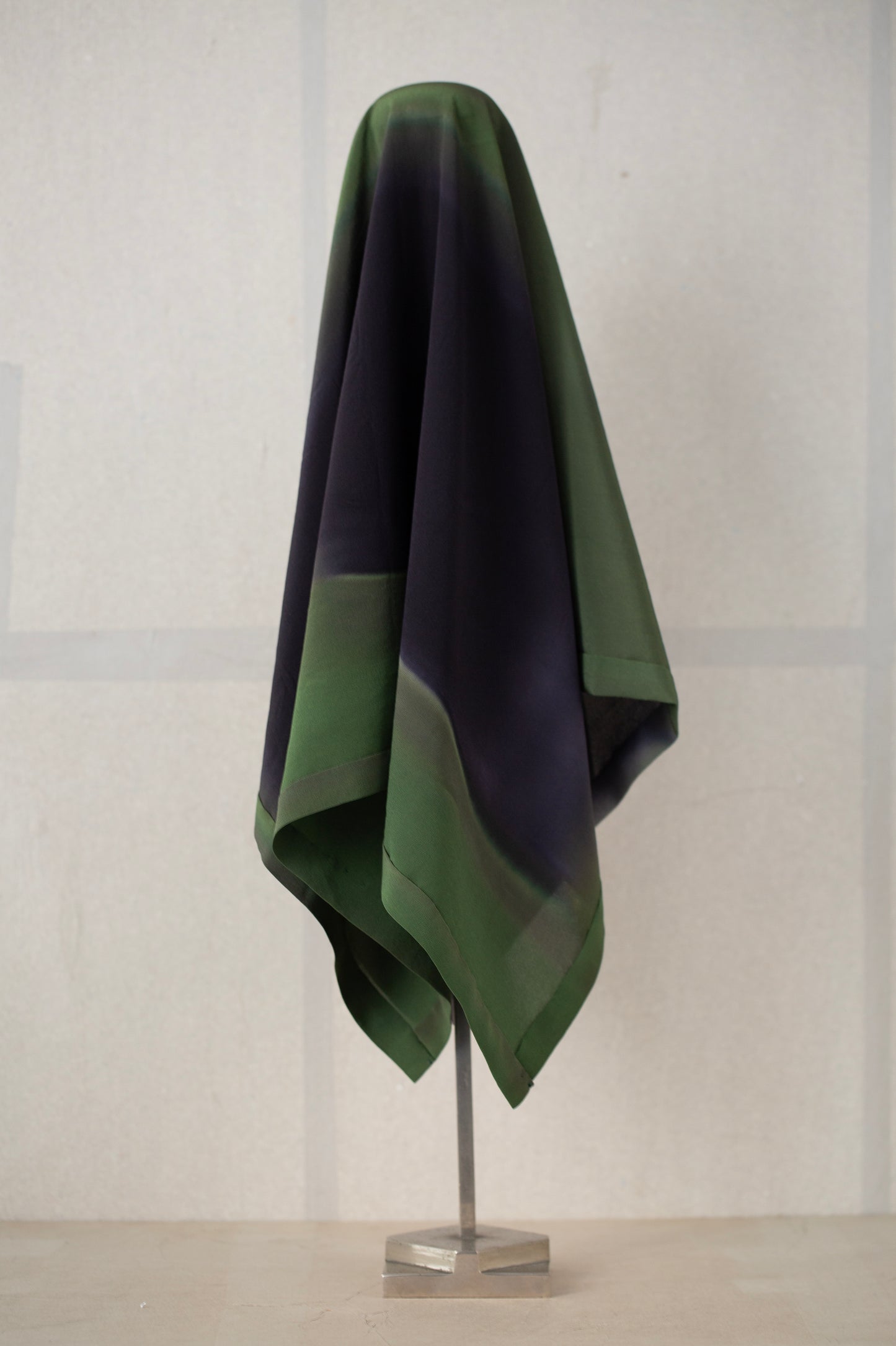 FOREST CARRé (L) Hand Dyed Scarf - SERIE NR. 040