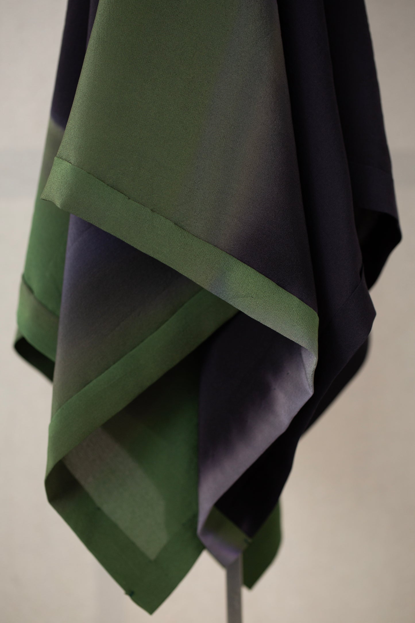 FOREST CARRé (L) Hand Dyed Scarf - SERIE NR. 040
