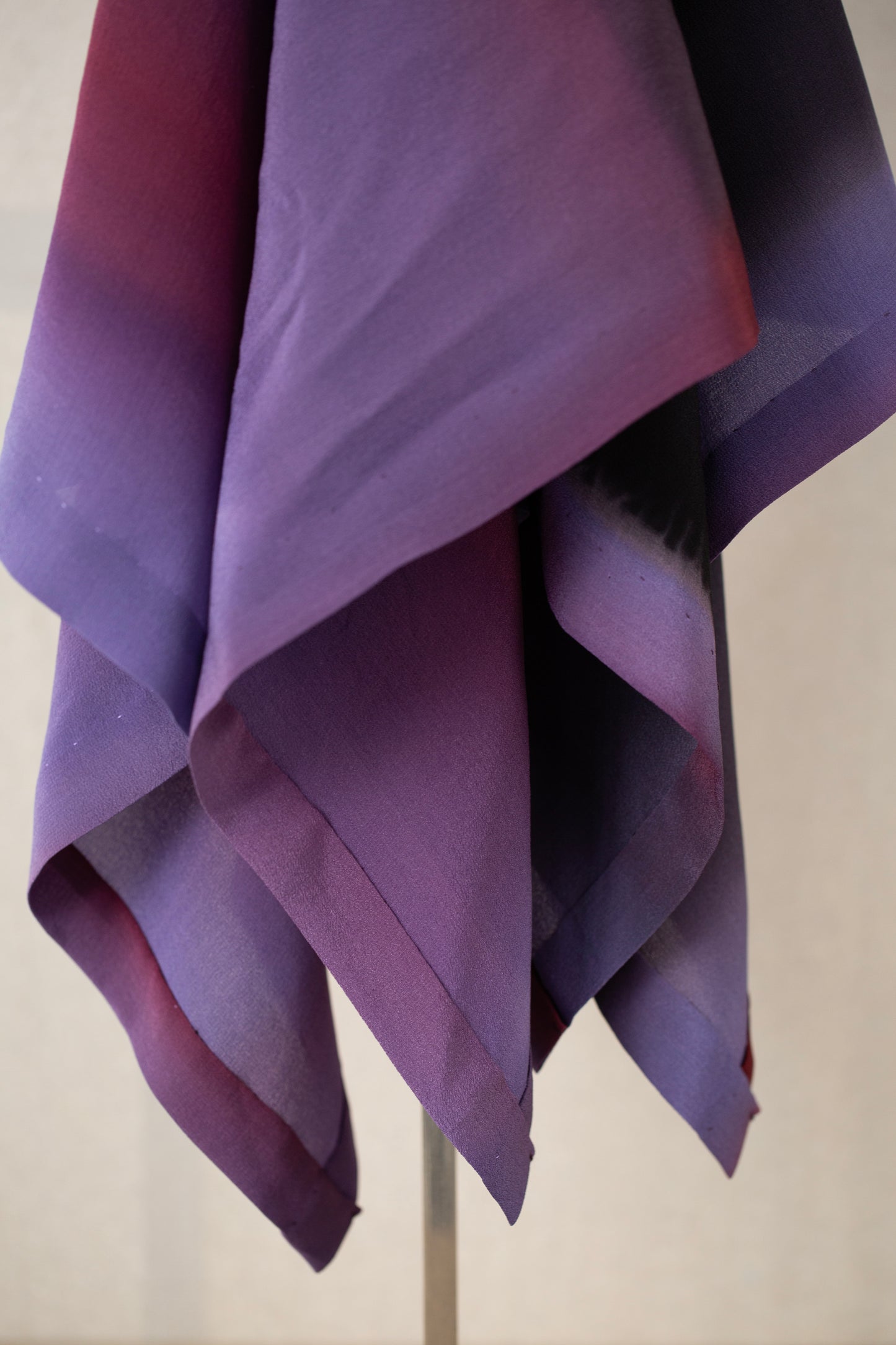 LAVENDER CARRé (L) Hand Dyed Scarf - SERIE NR. 038