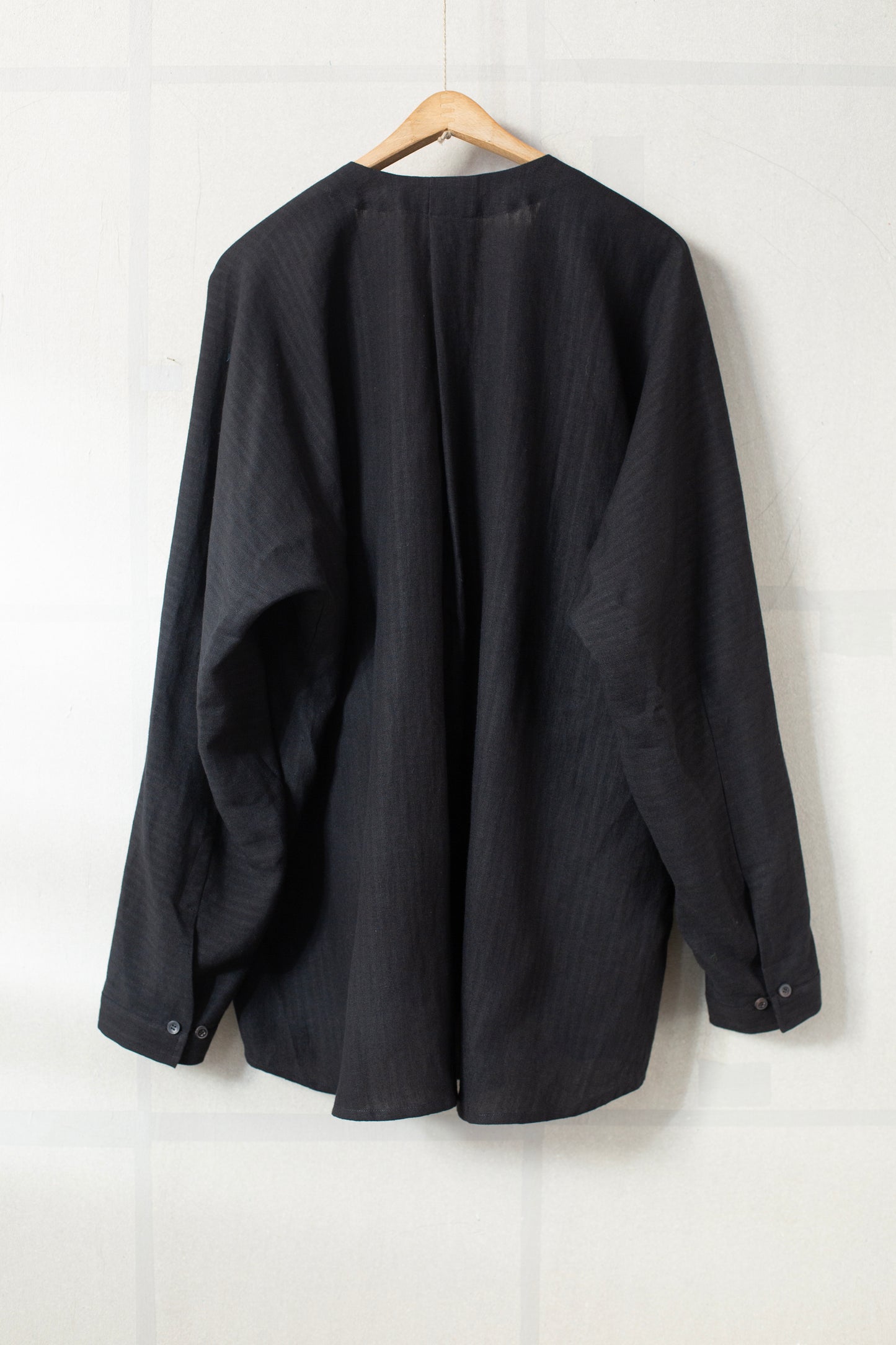 SHIRT#99 - LINEN SHIRTING BLACK