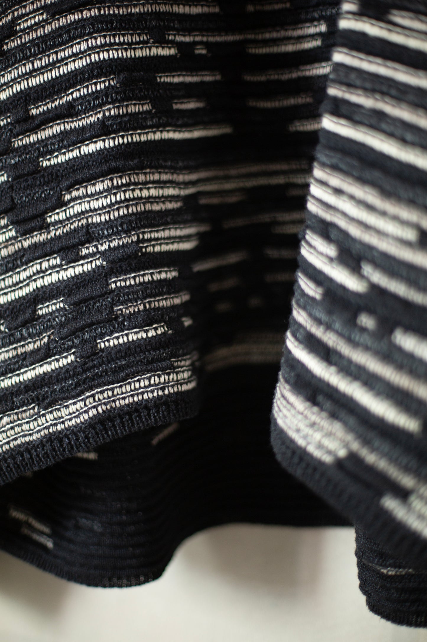 KNIT#64 LINEN COTTON YARN BLACK