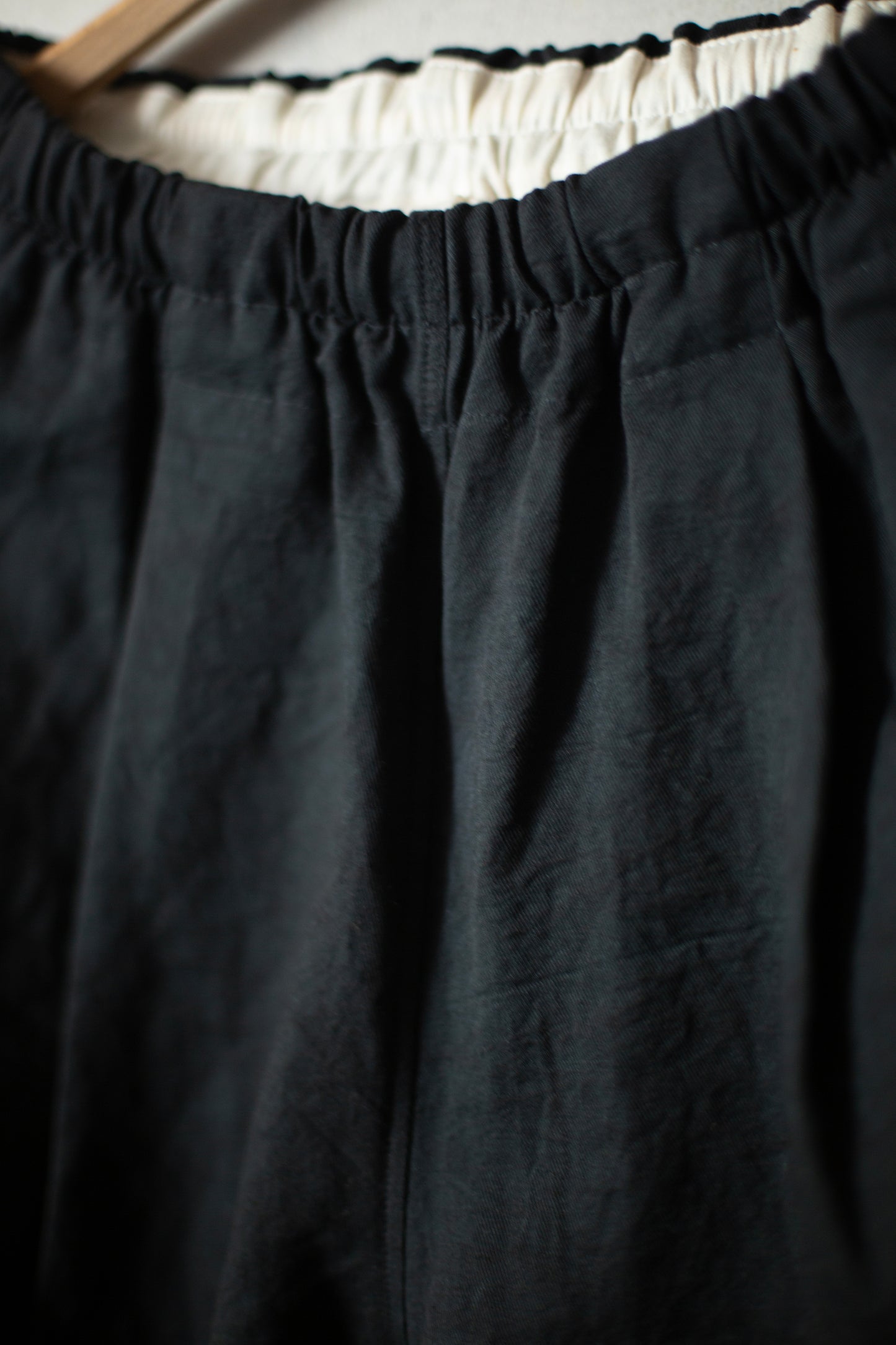 black tall trouser