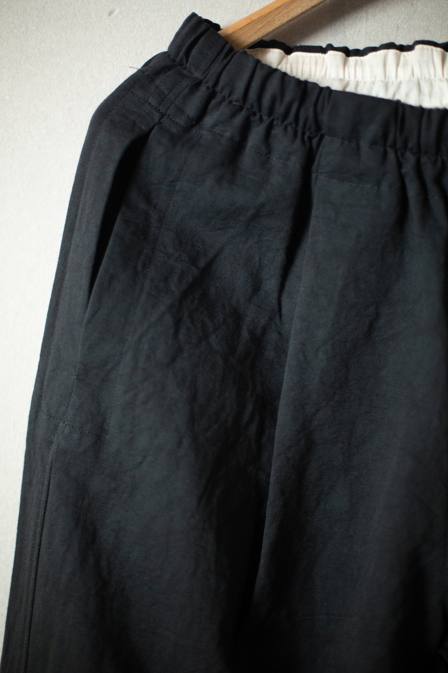 black tall trouser