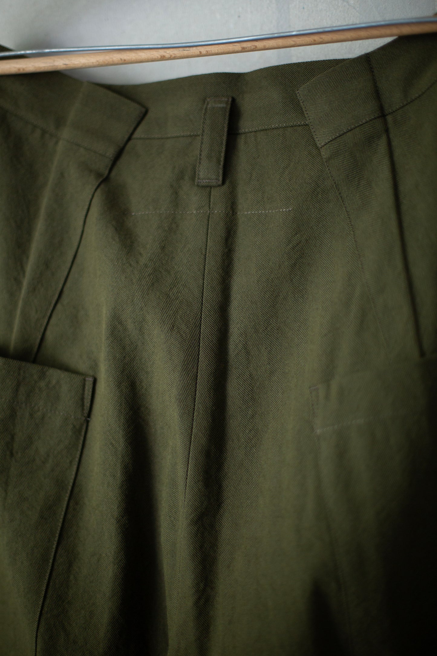 THE POTTER TROUSER IN HERRINGBONE SUITING HEATH