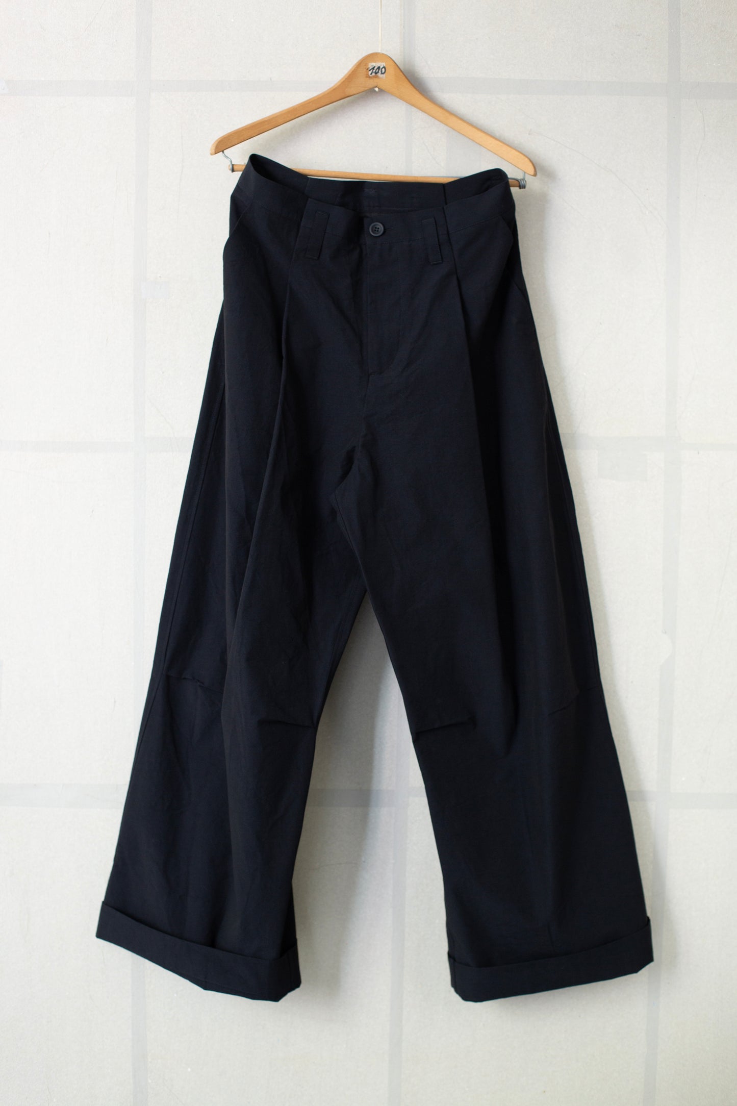 THE POTTER TROUSER IN STRUCTURED COTTON INK