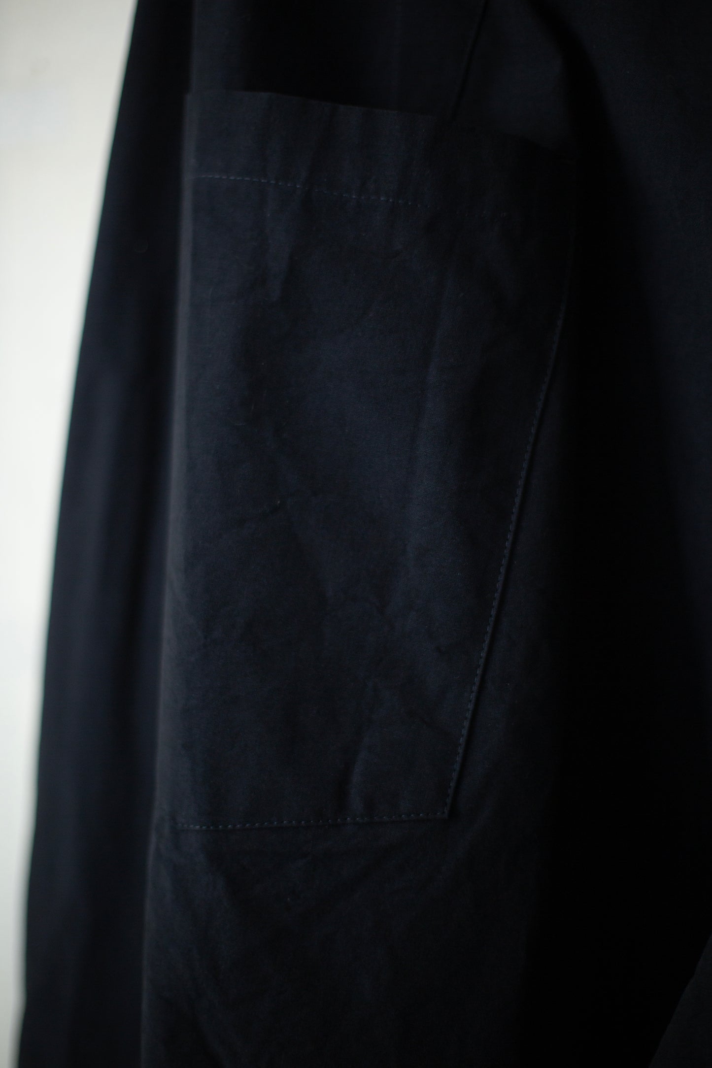 THE POTTER TROUSER IN STRUCTURED COTTON INK