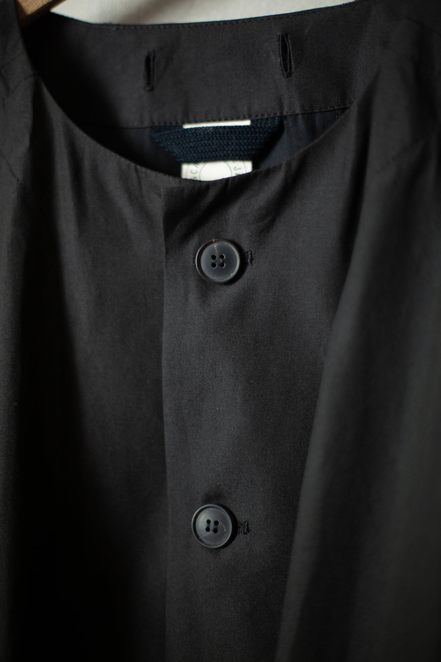 COAT#32 - COATED CLOTH TAR BLACK