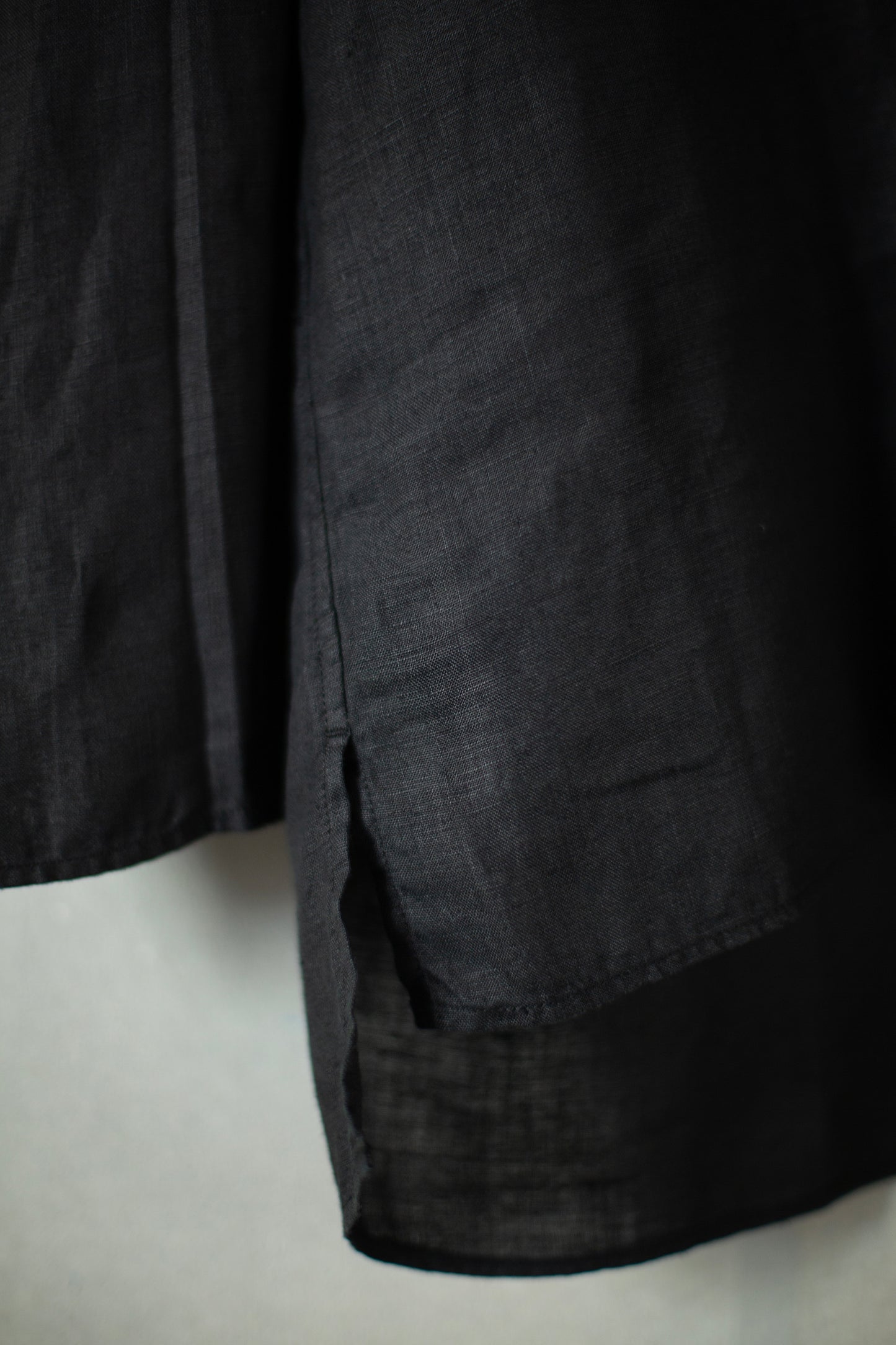 long sleeve pullover in black hemp