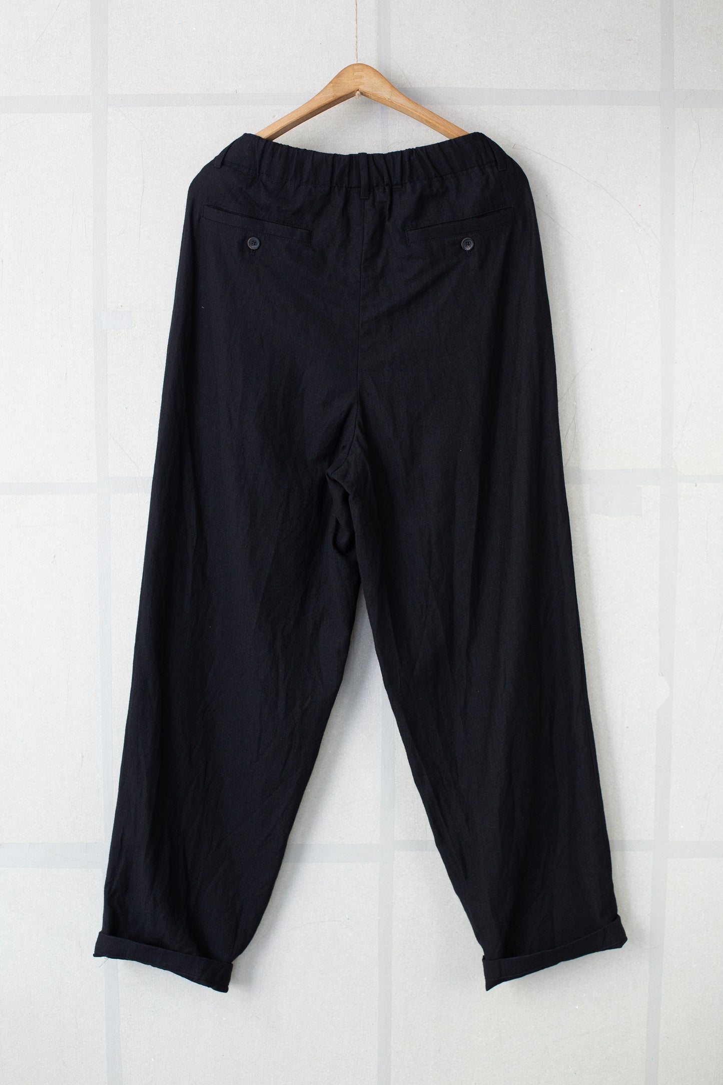 Black Tucked Loose Pants