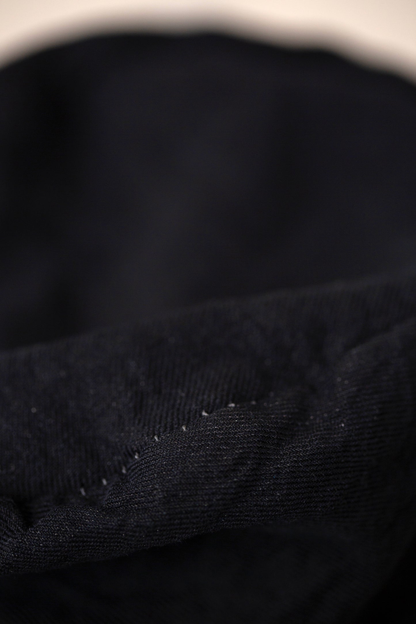 Black skewed derby 3.0
