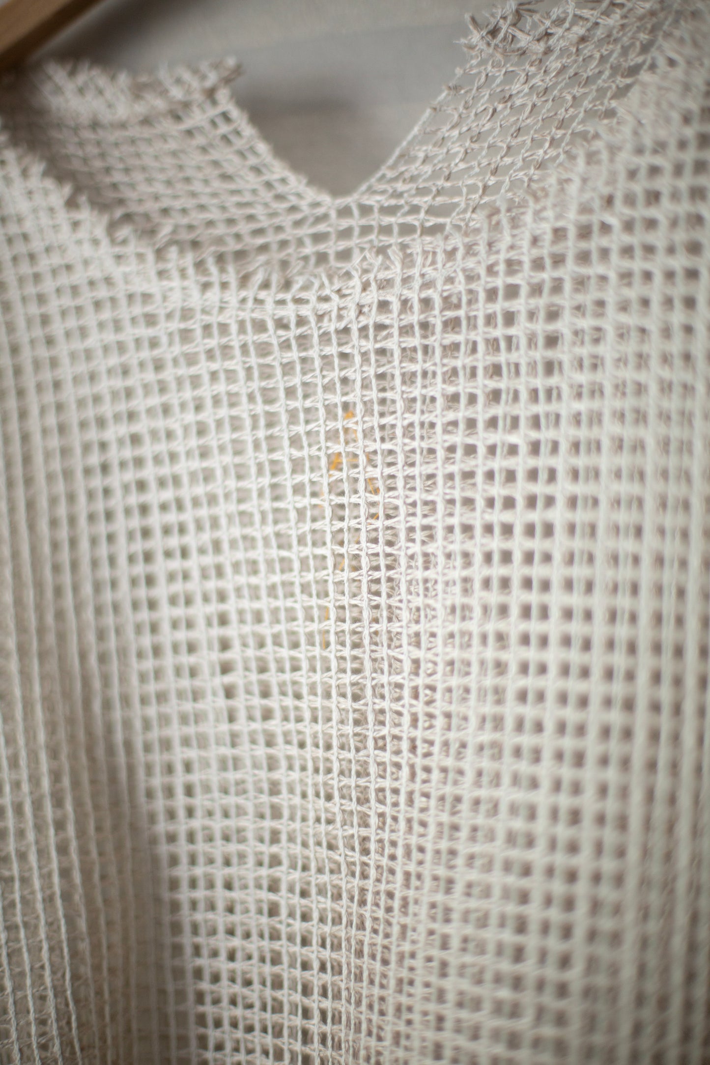 Netted shortsleeve shirt