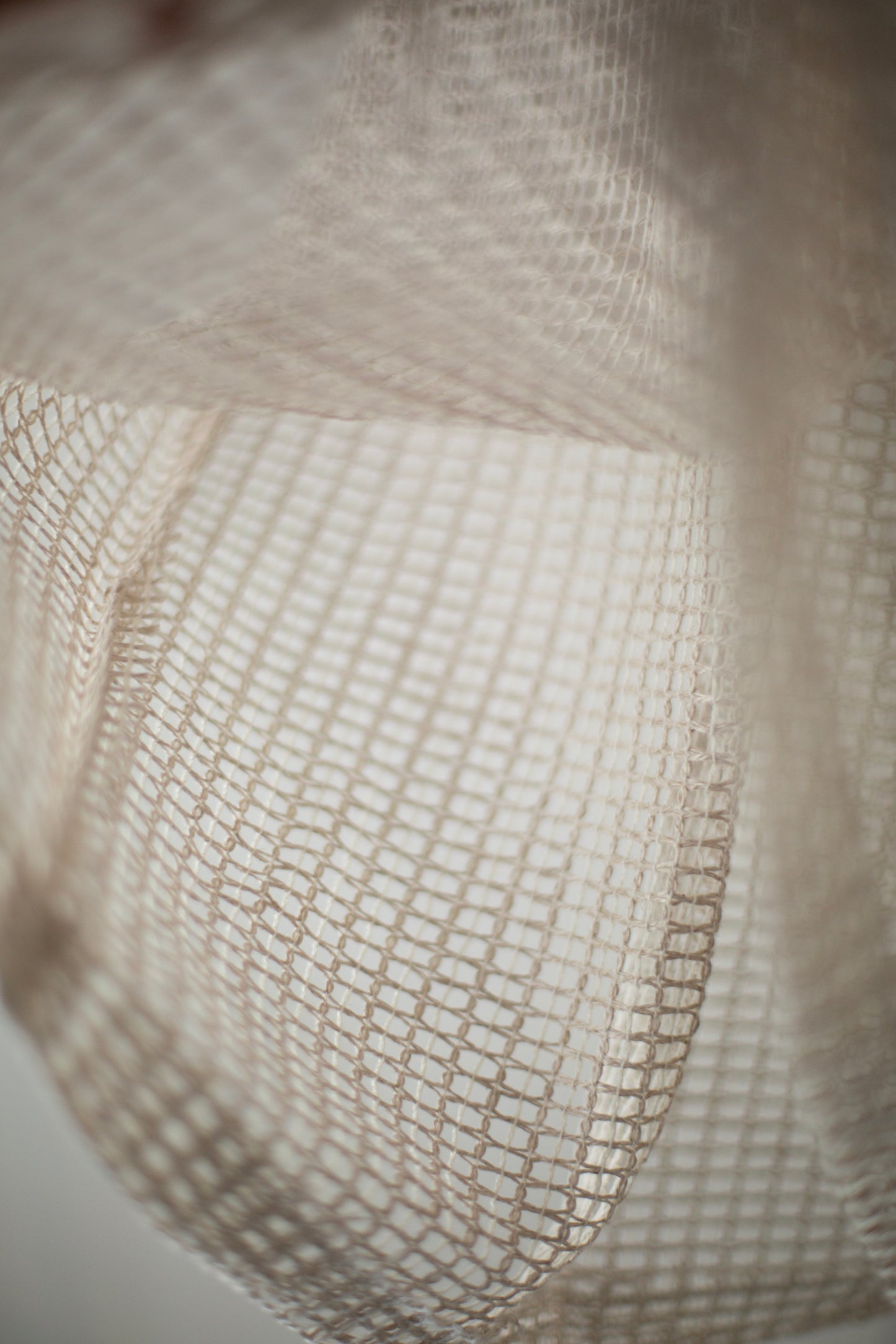 Netted shortsleeve shirt