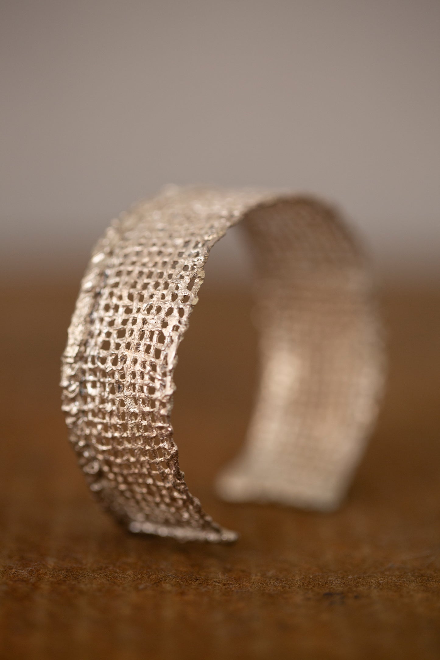 'Un-fabric' wide bangle