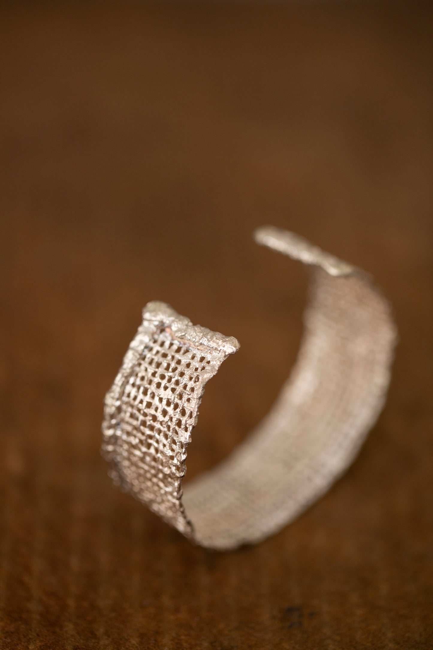 'Un-fabric' wide bangle