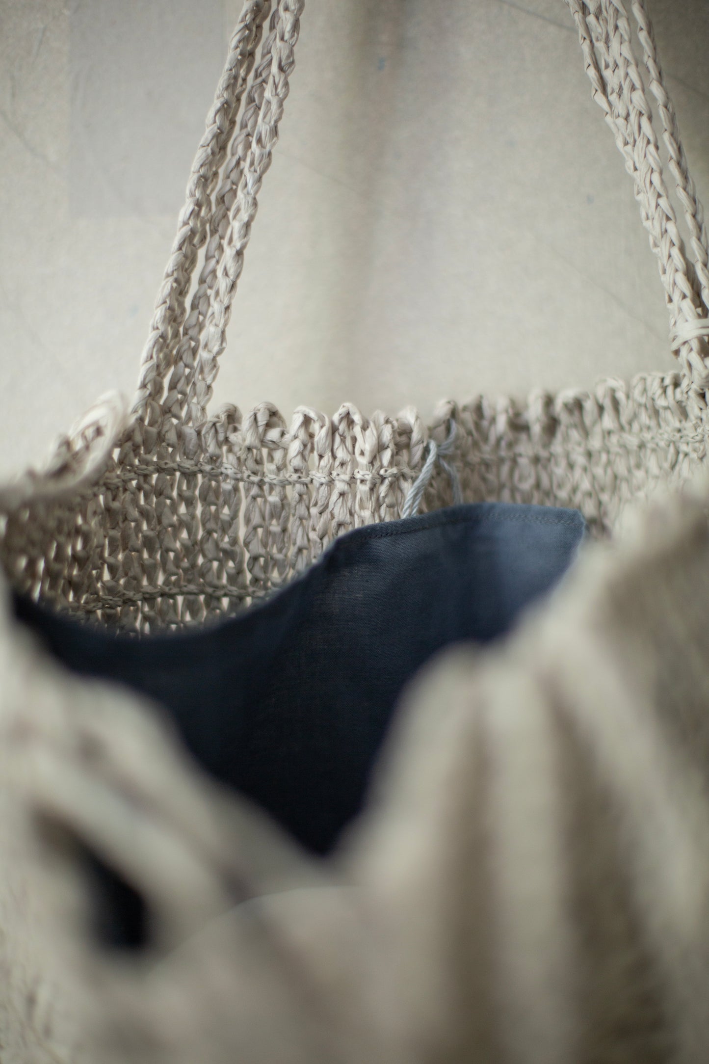 Jomon Knitted Bag In off white Washi Fiber