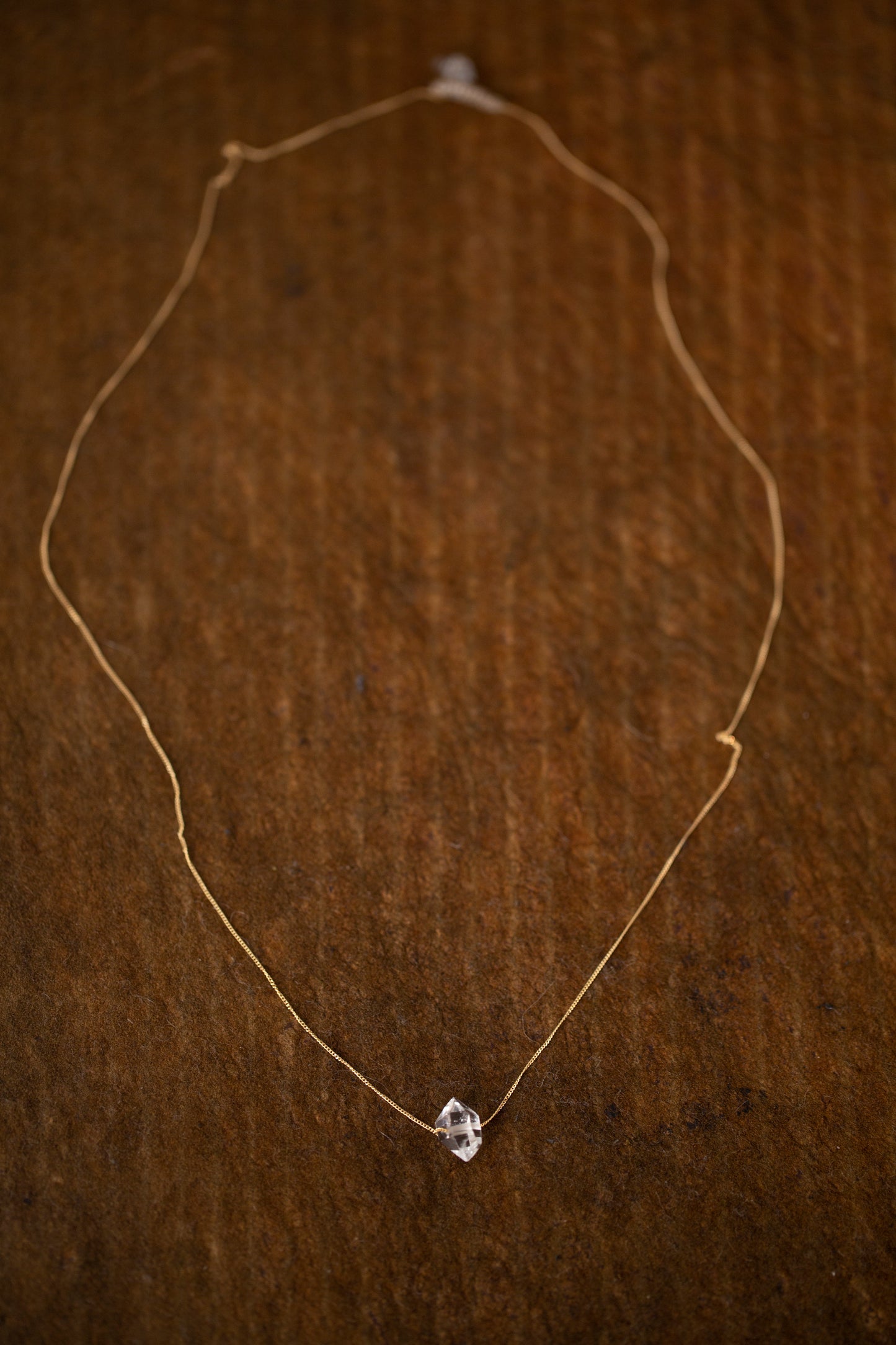 Crystal pendant necklace