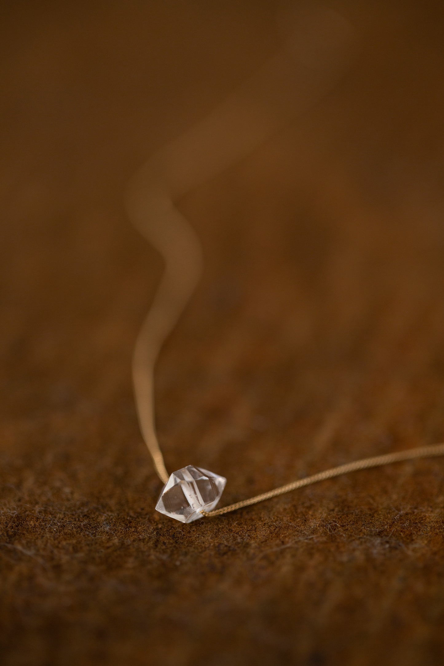 Crystal pendant necklace