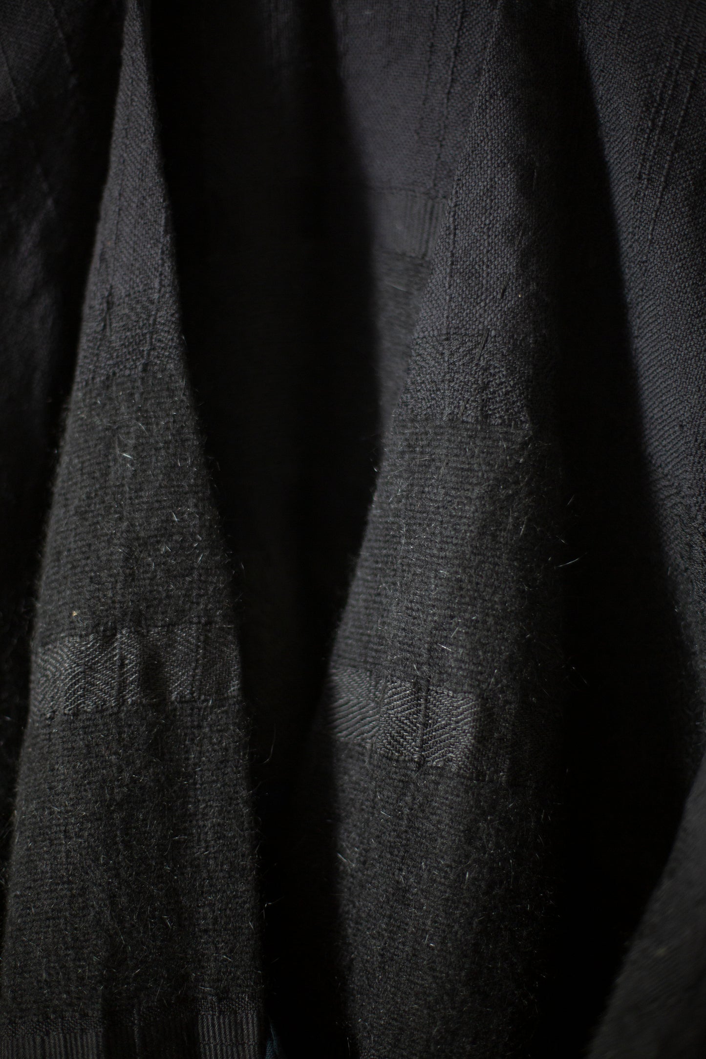 ROSE X - a black kimono coat