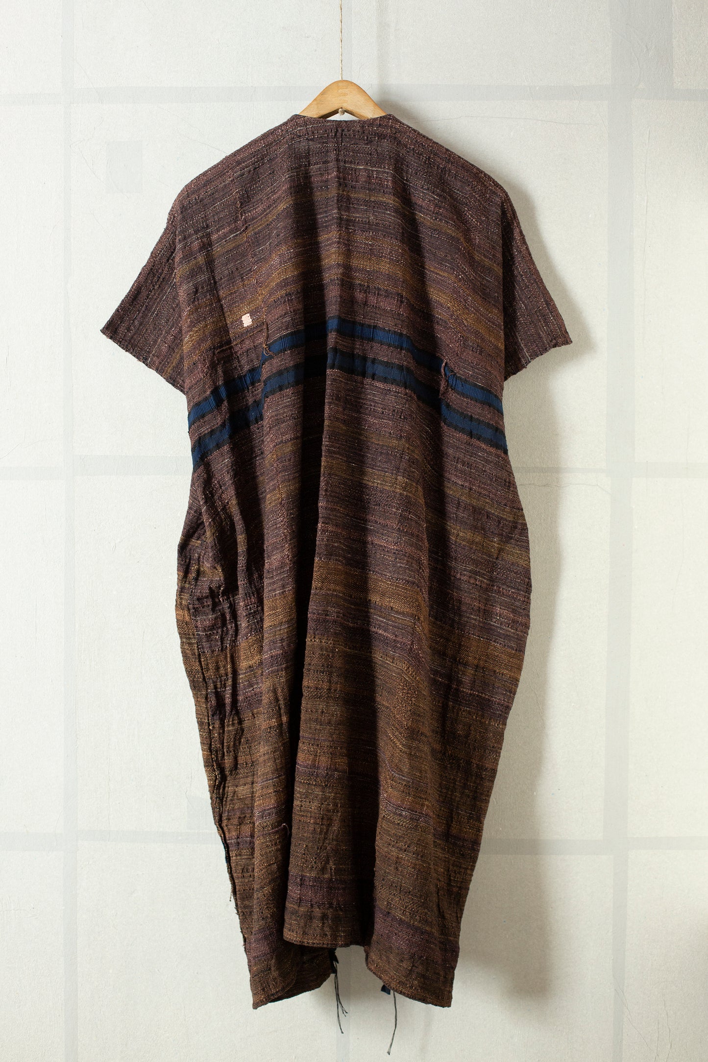 ROSE IX - a redish sleevless kimono
