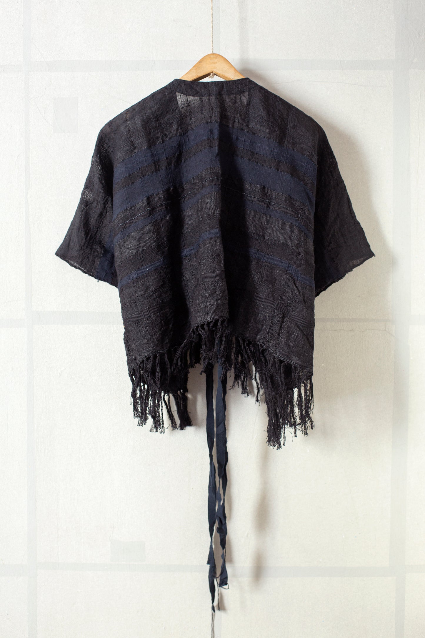 ROSE XIII - a black cropped kimono vest