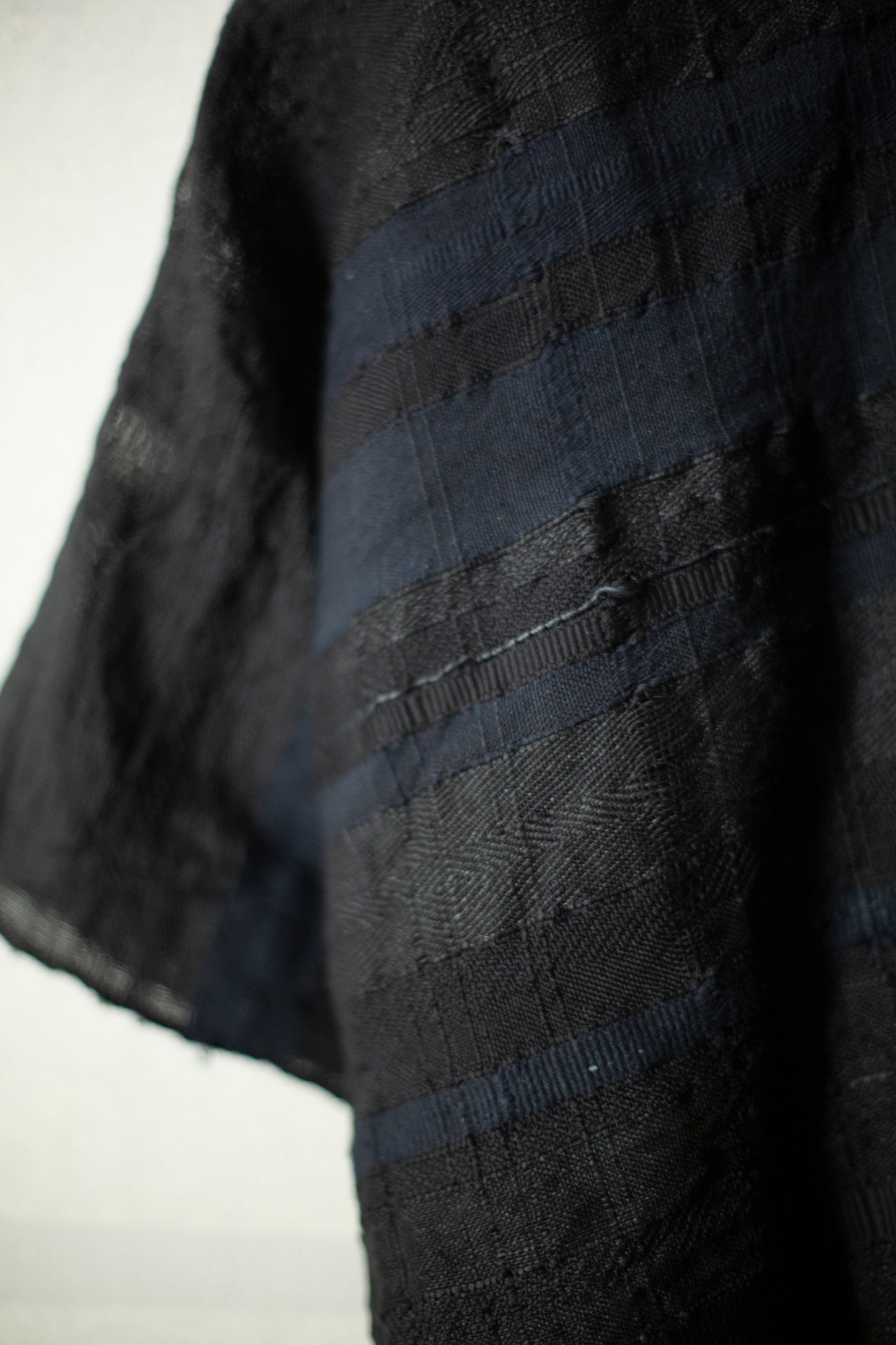 ROSE XIII - a black cropped kimono vest