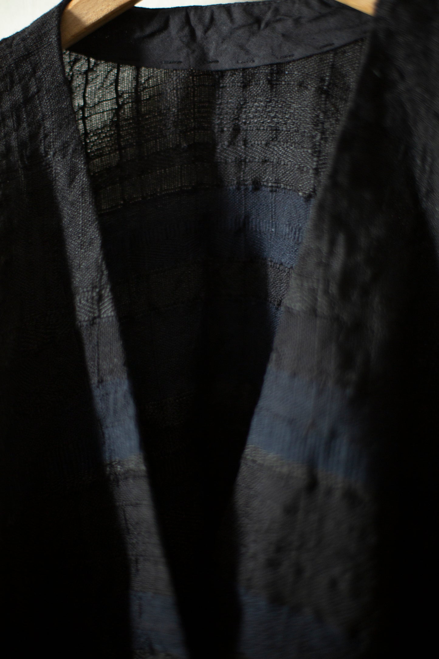 ROSE XIII - a black cropped kimono vest