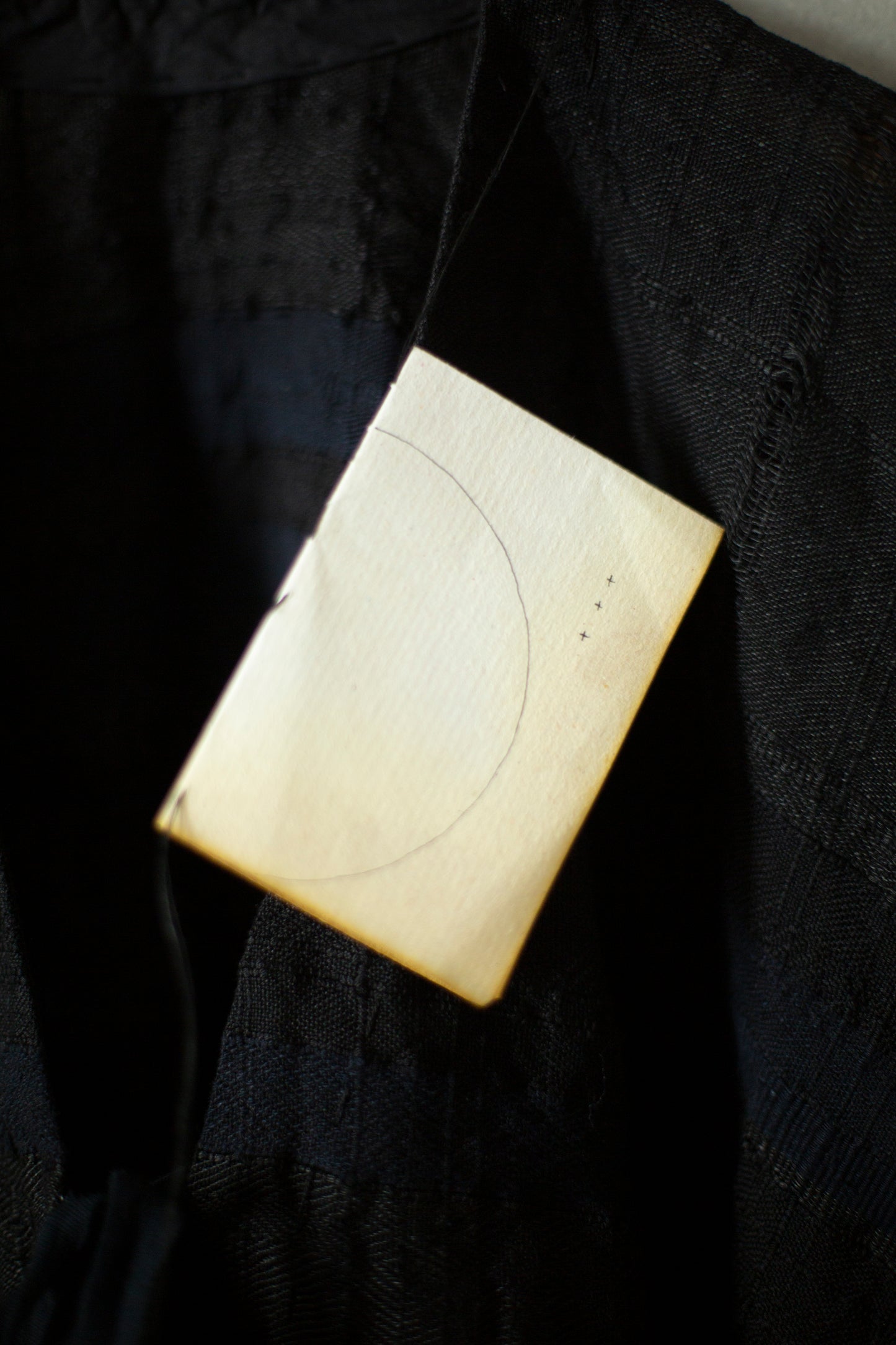 ROSE XIII - a black cropped kimono vest