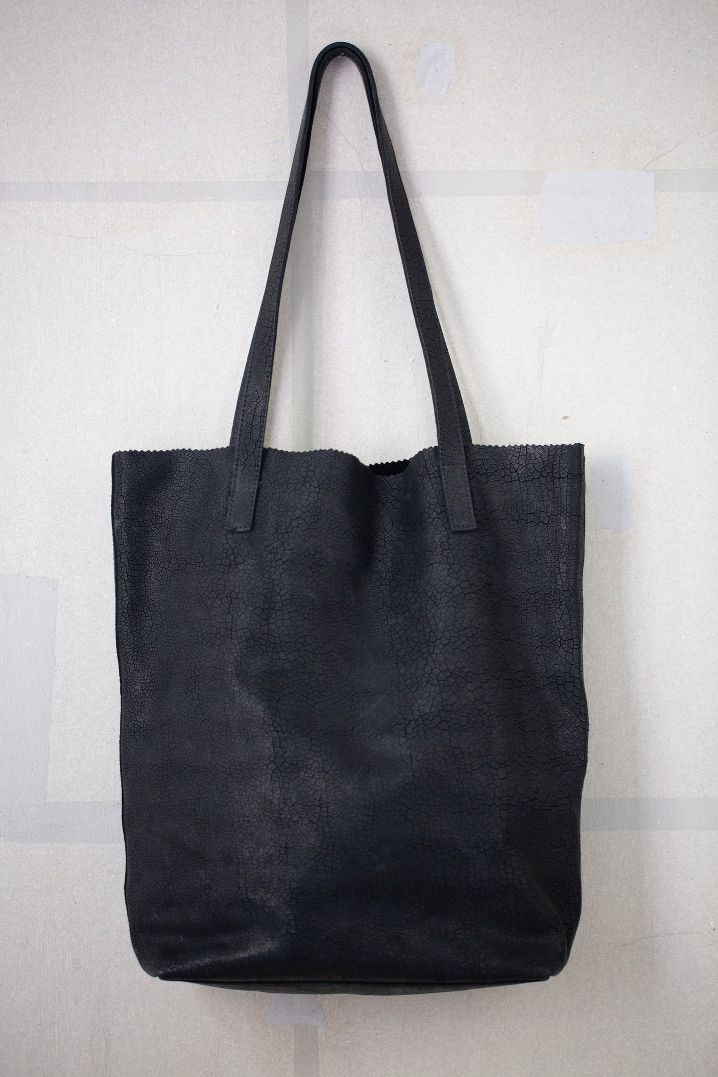 Black textured Leather Tote Bag