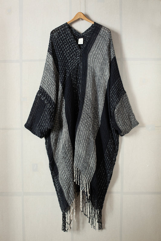 TUNIC#41 - HANDWOVEN BLACK AND WHITE