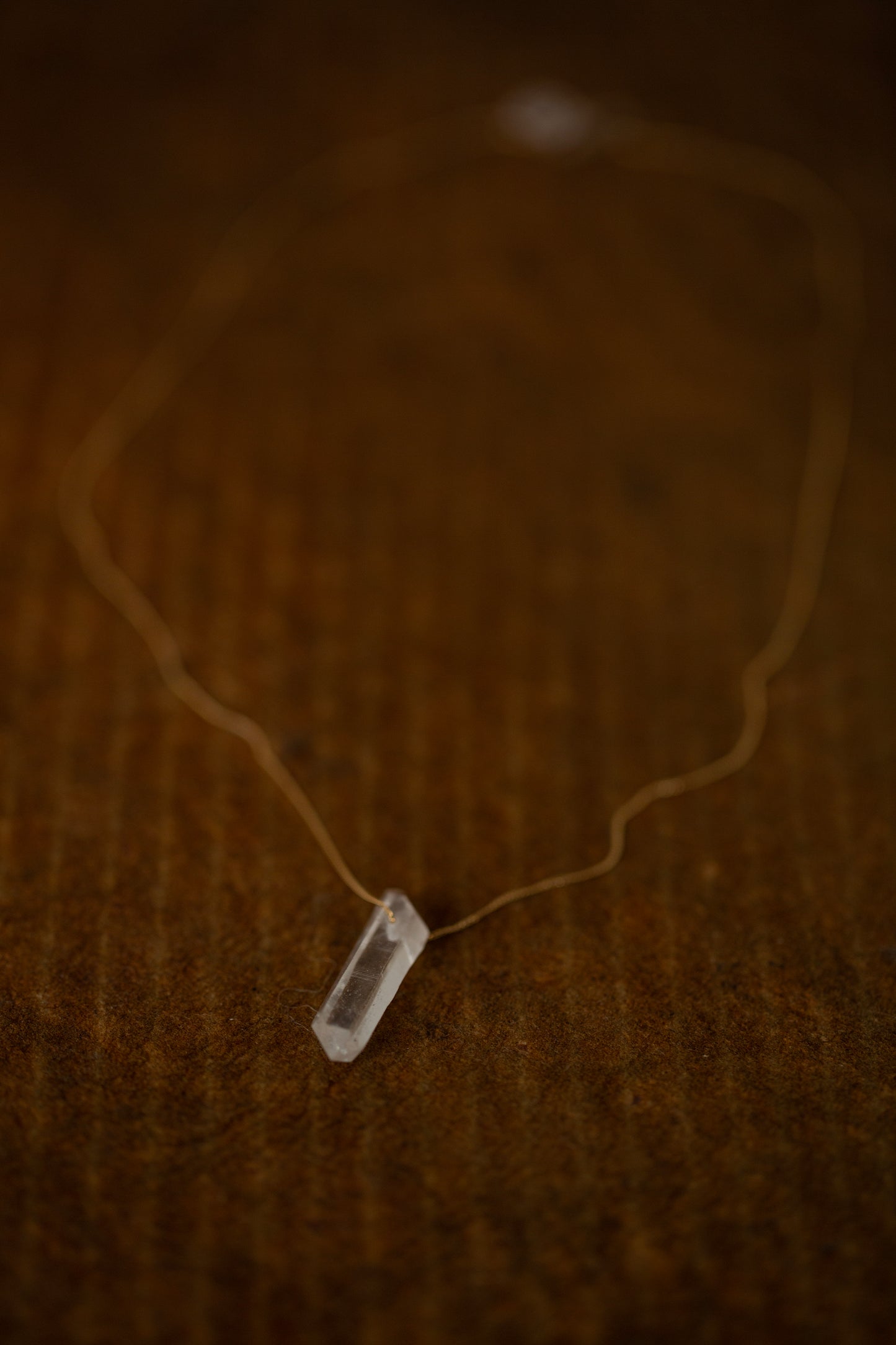 Crystal pendant necklace