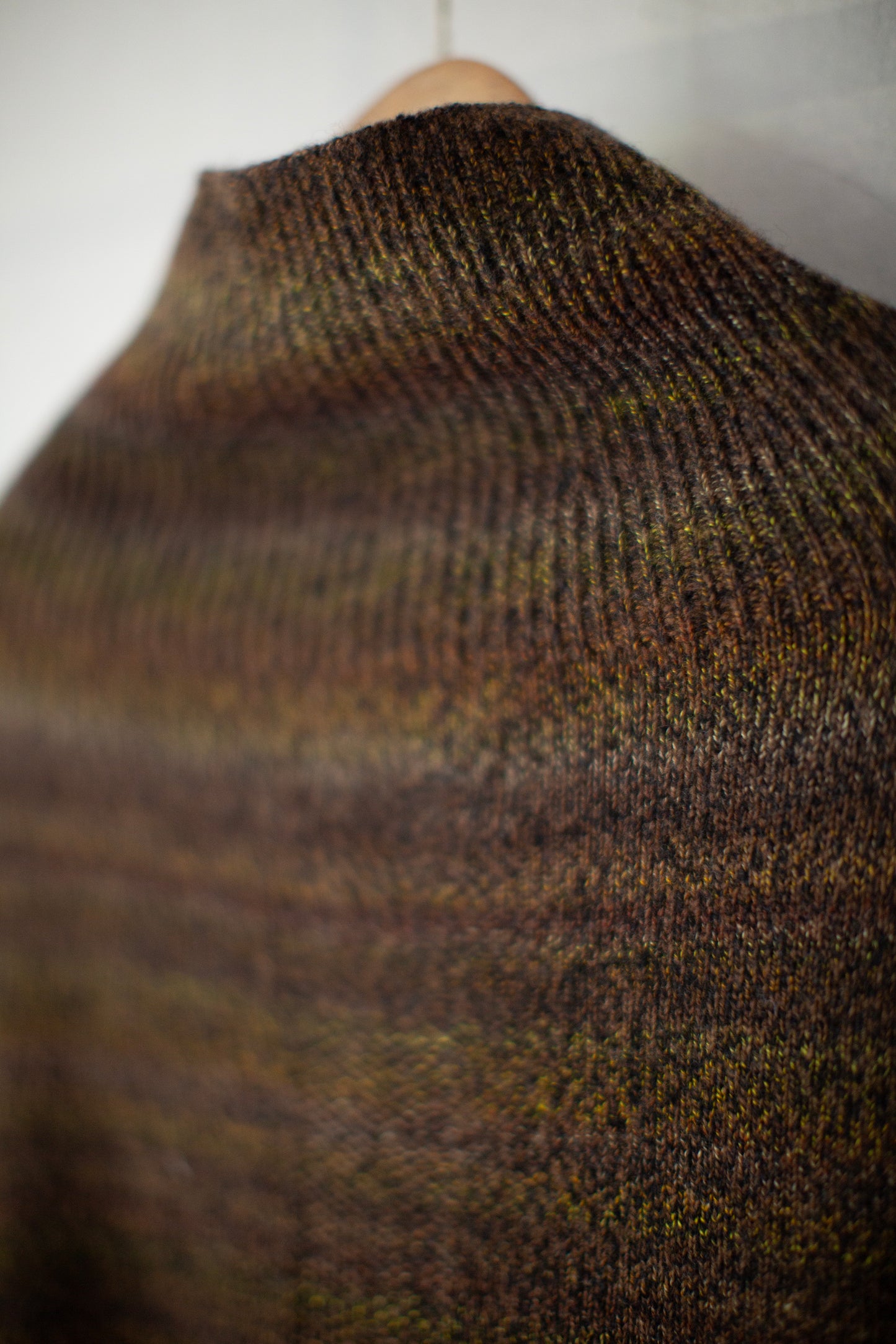 Charcoal brown gradation high neck cardigan