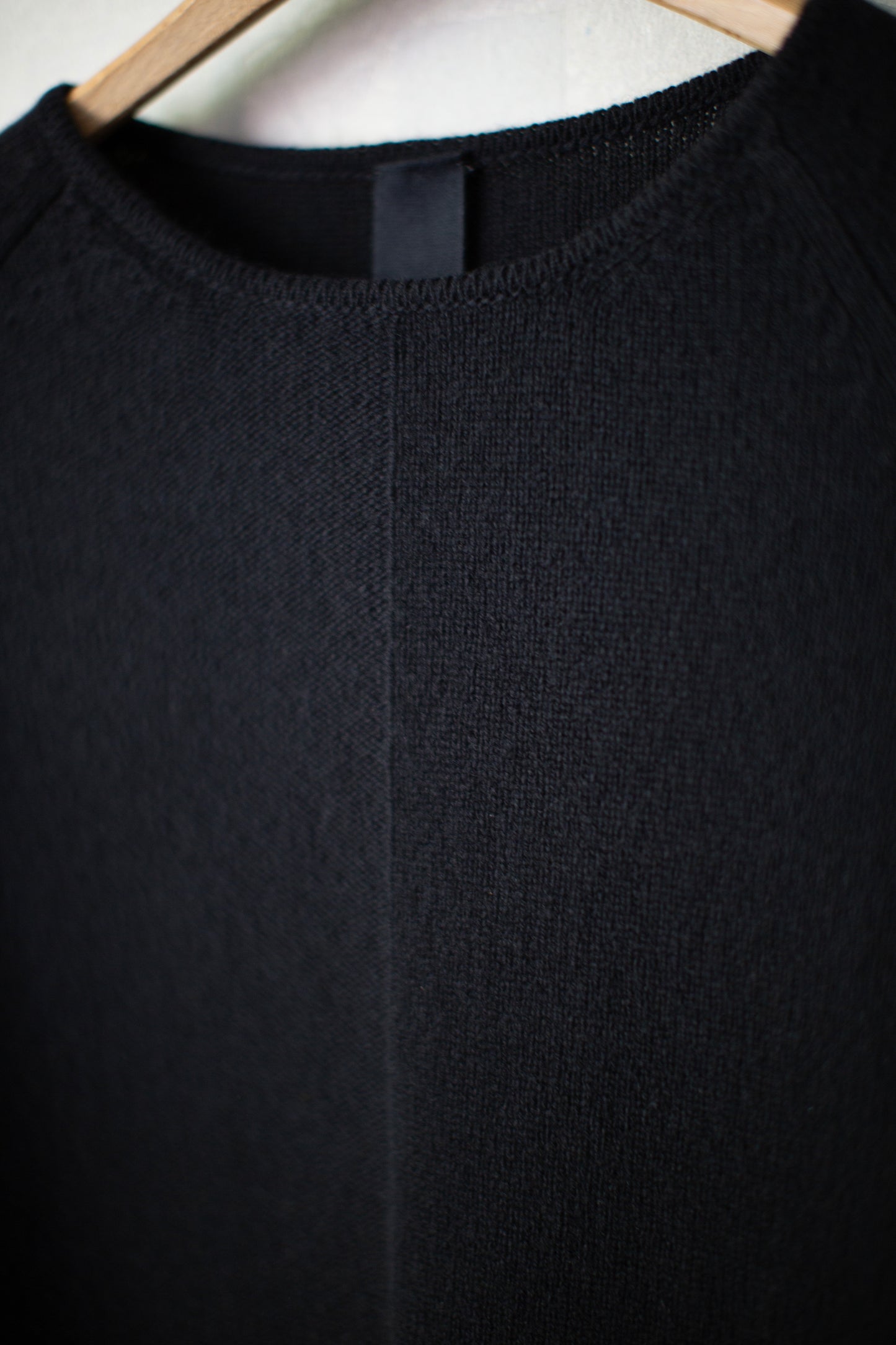 Black crew neck pullover