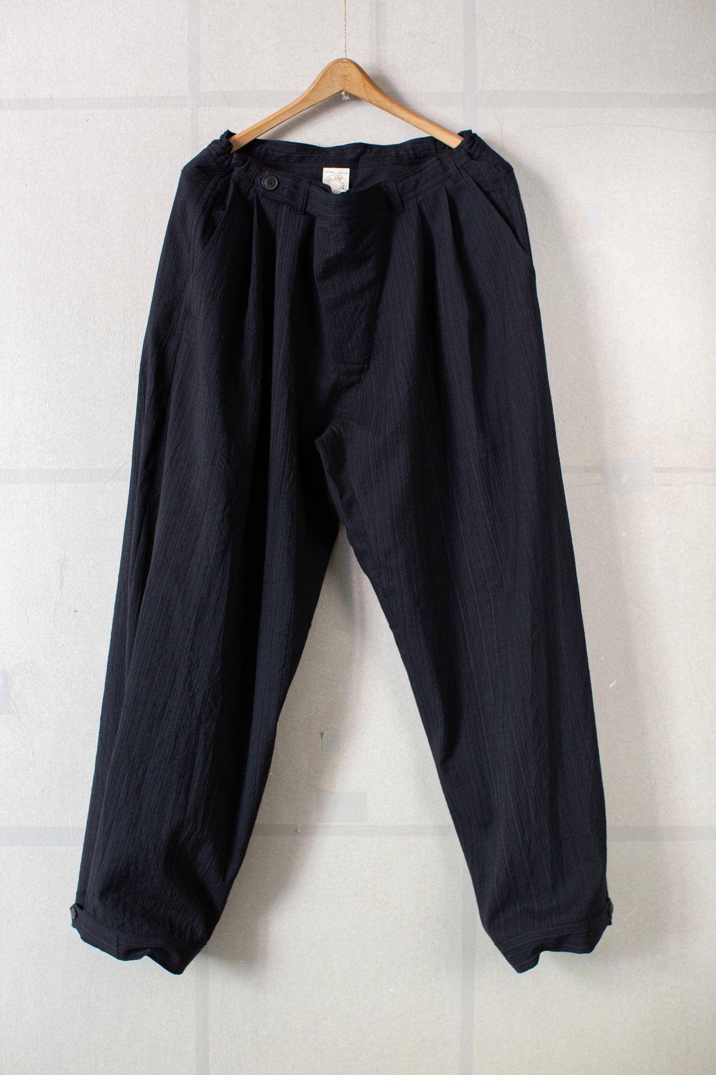 TROUSERS#87 - MEDIUM SEERSUCKER DARK STRIPED