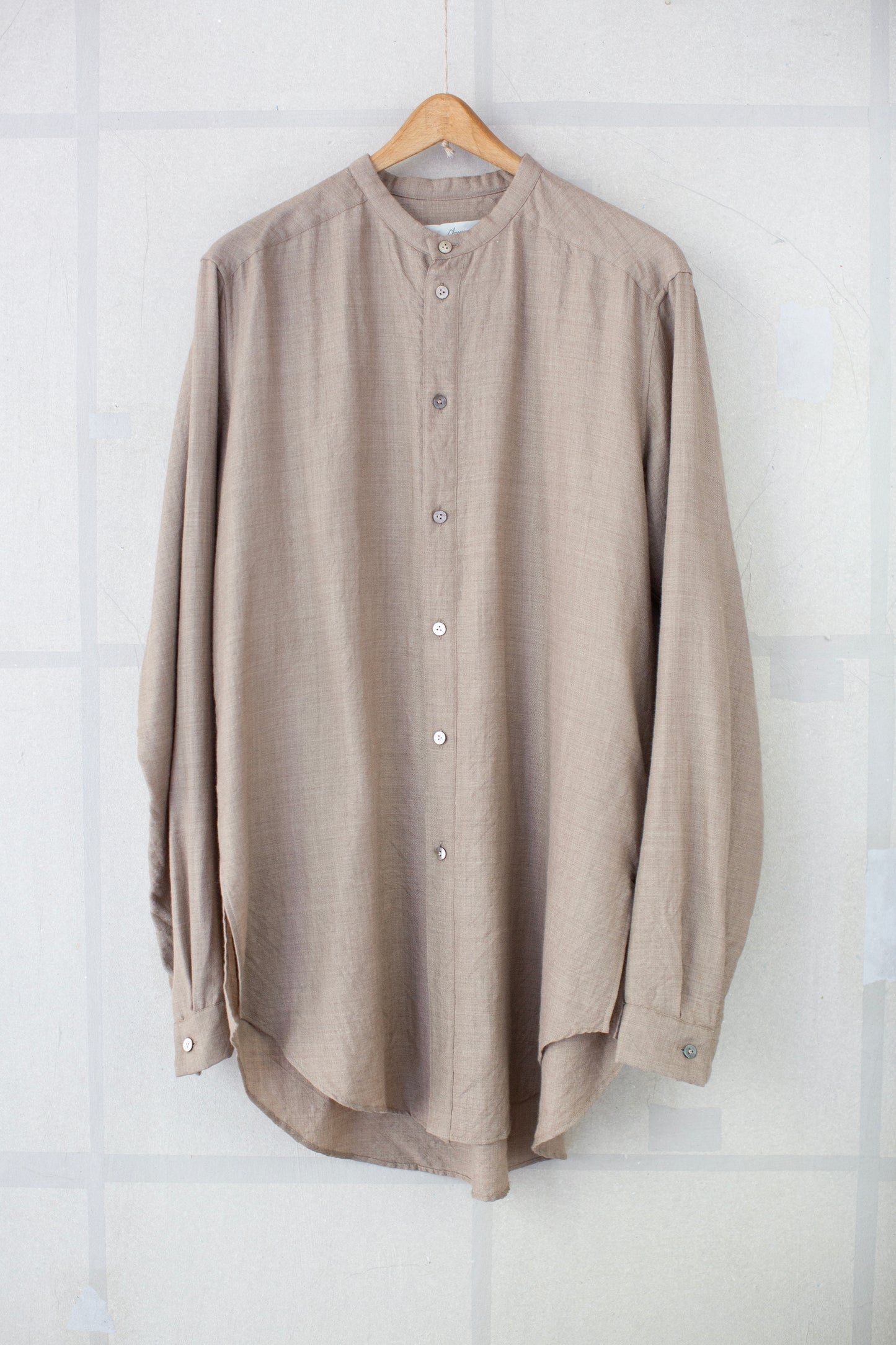 Natural brown side slit shirt