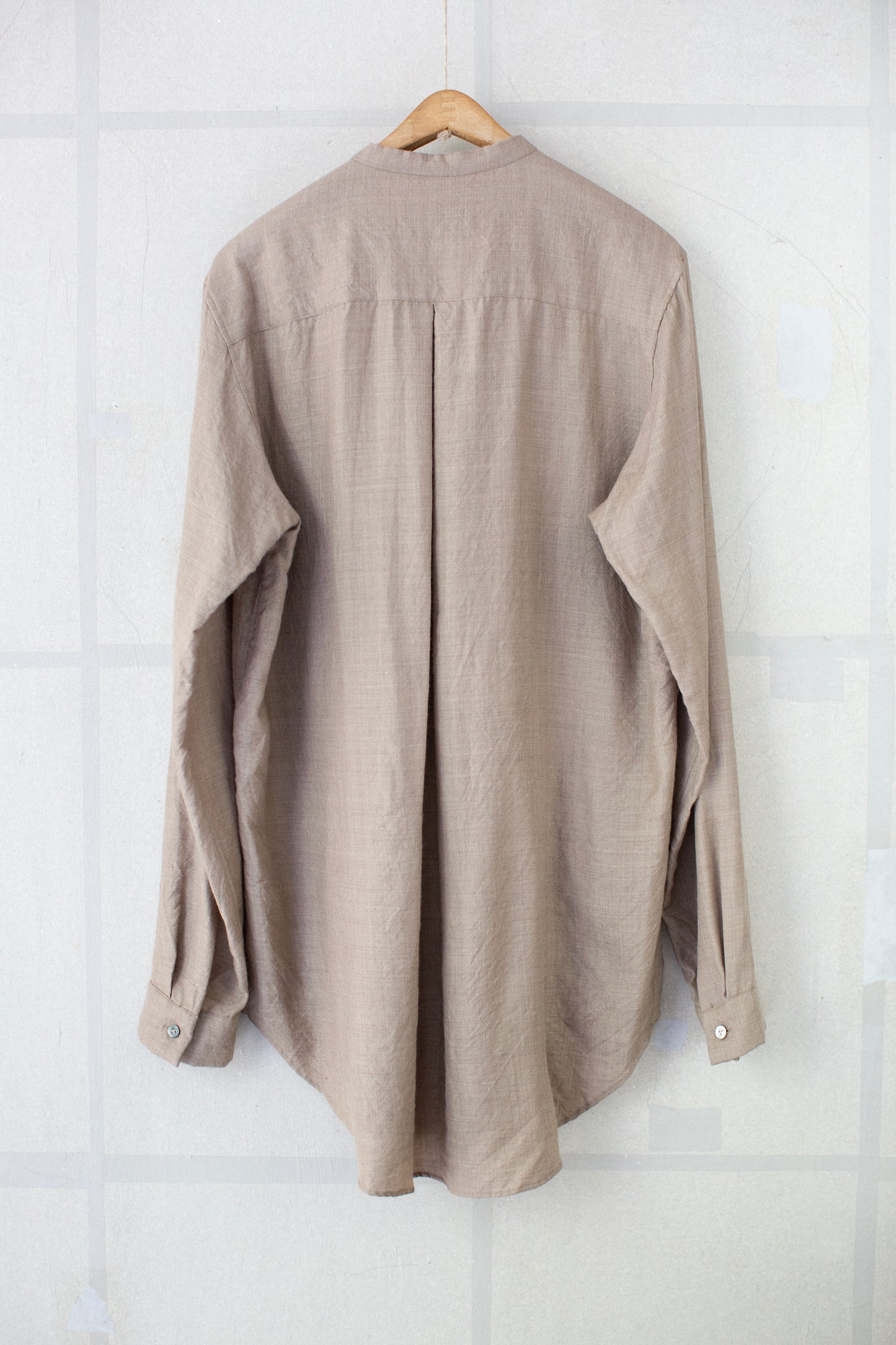 Natural brown side slit shirt