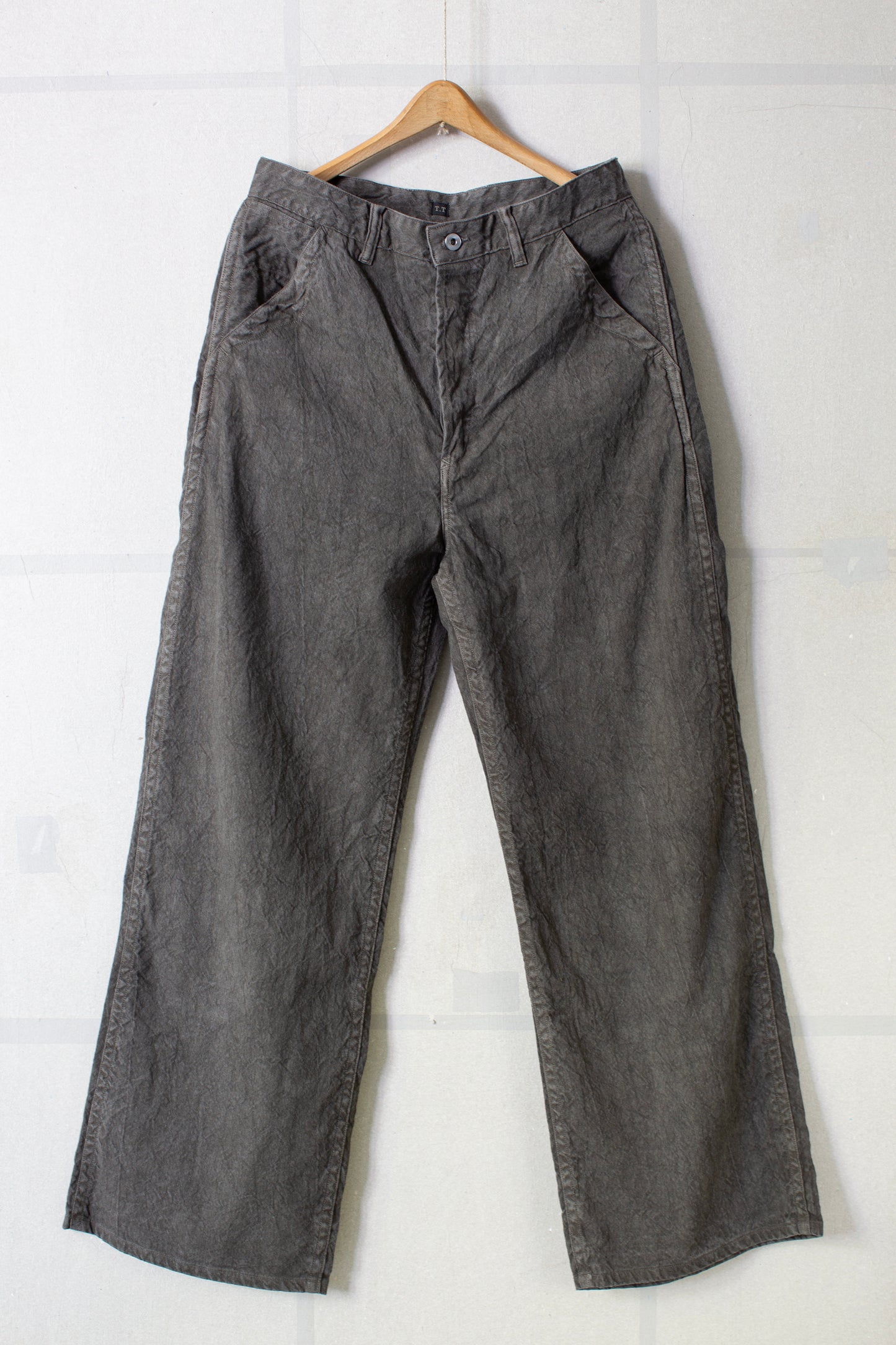 Sumi painter pants with buckle