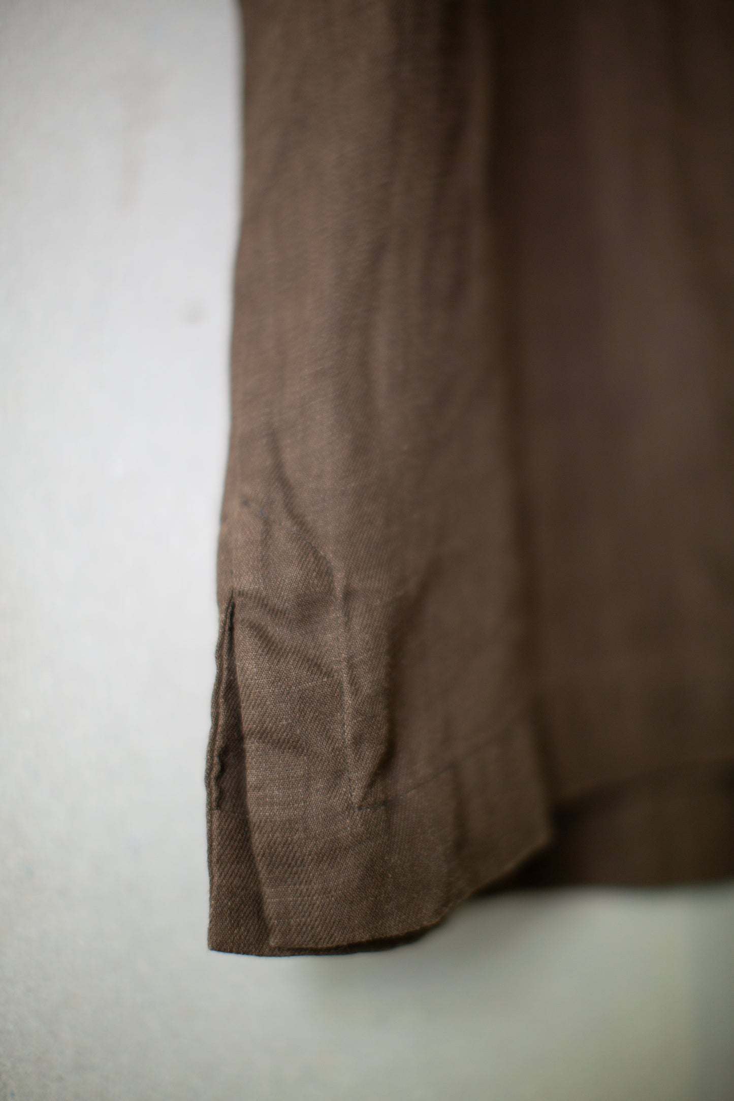 Short Sleeve Shirt in Dark Olive Sumi Ink Hemp Twill
