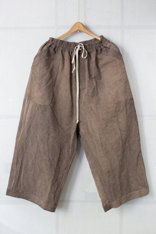 mud cotton paper twill cropped trousers