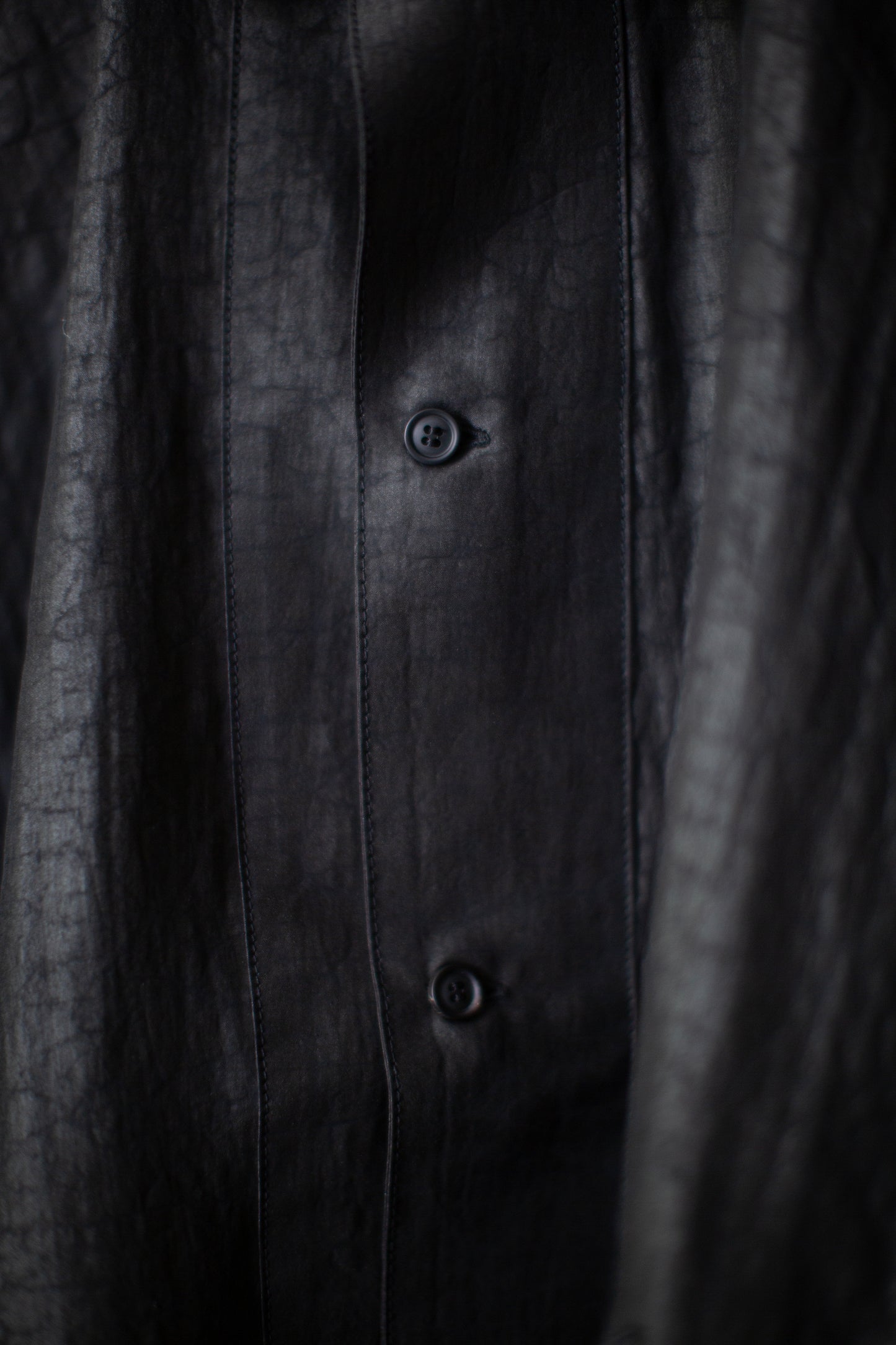 black cracked silk balloon shirt