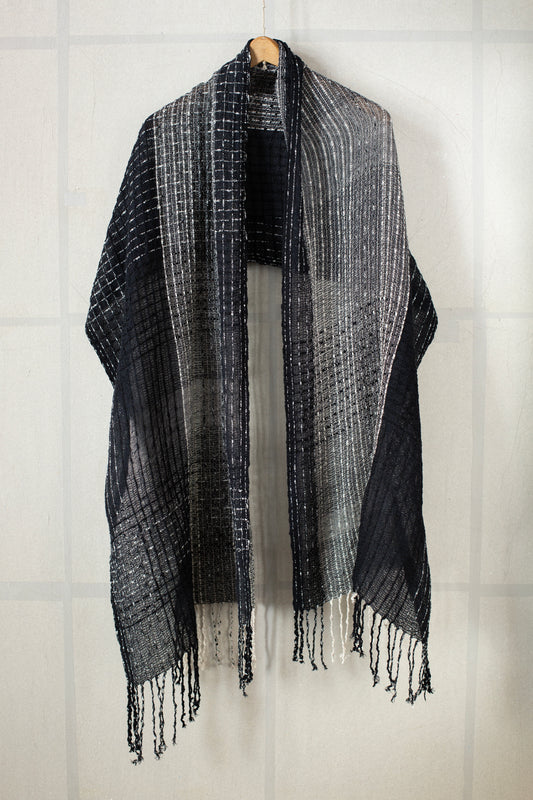 SCARF#38 - HANDWOVEN BLACK AND WHITE
