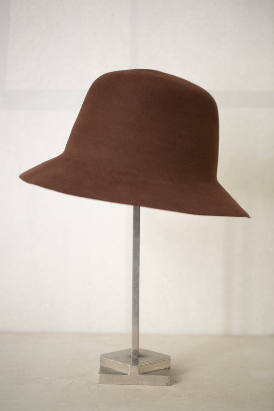 HAT#9 - DARK BROWN BEAVER FELT