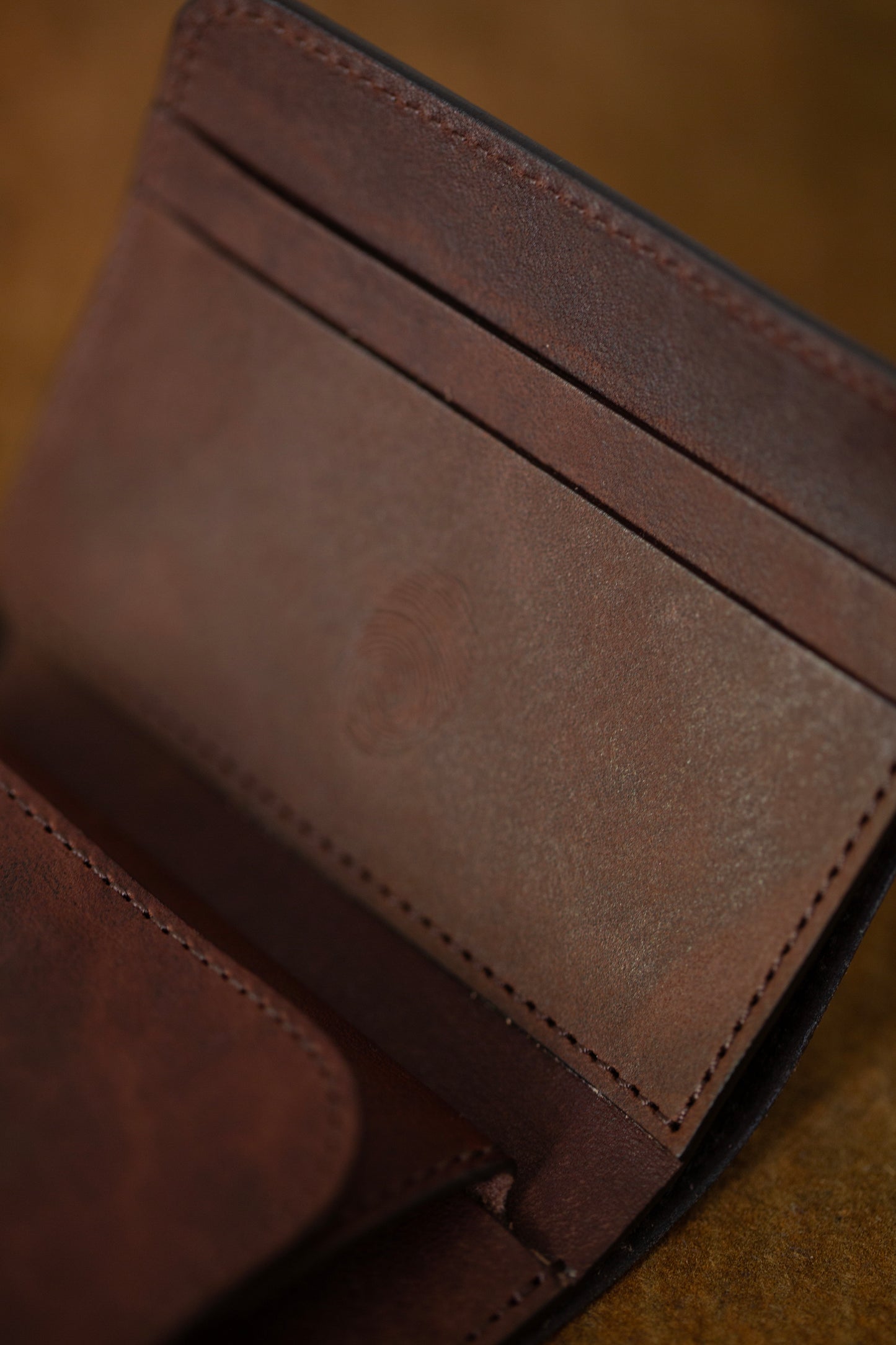 Mud dye deer suede wallet