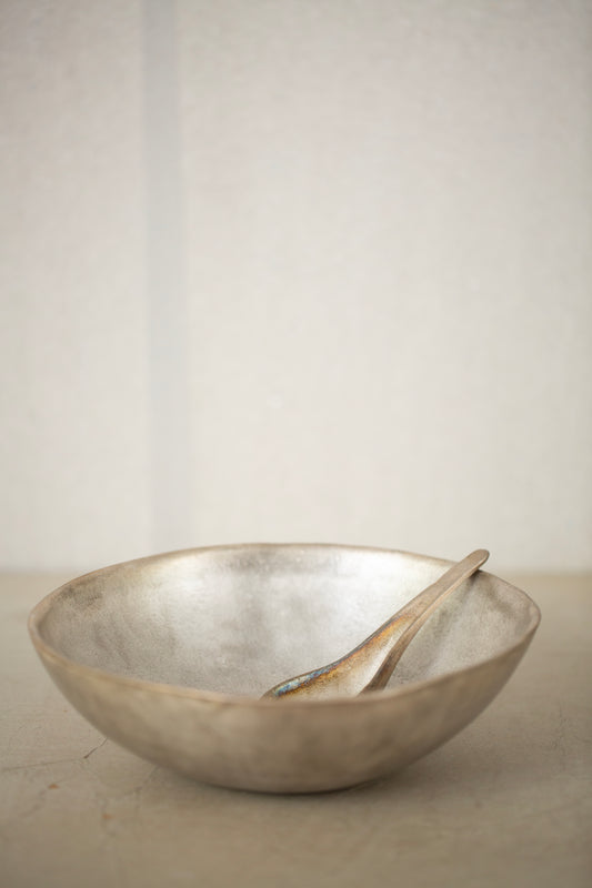 Silver glaze bowl