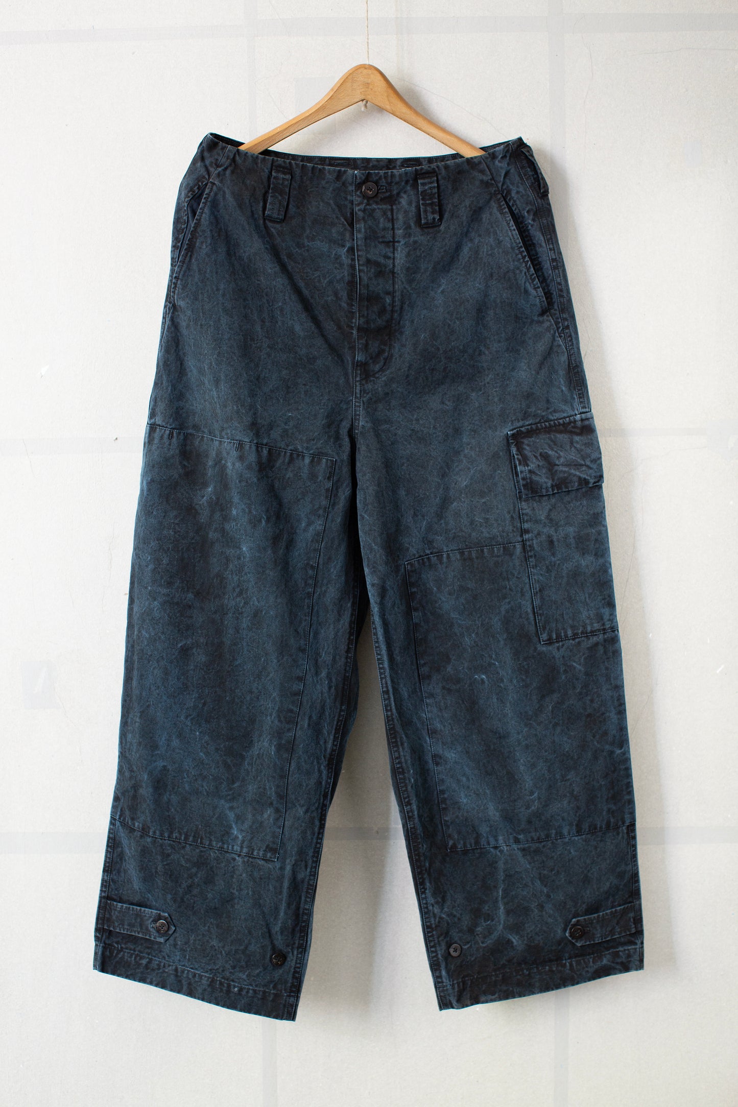 Double Knee Cargo Pants - Heavy Weight in Aizome Indigo & Dorozome Natural Dye
