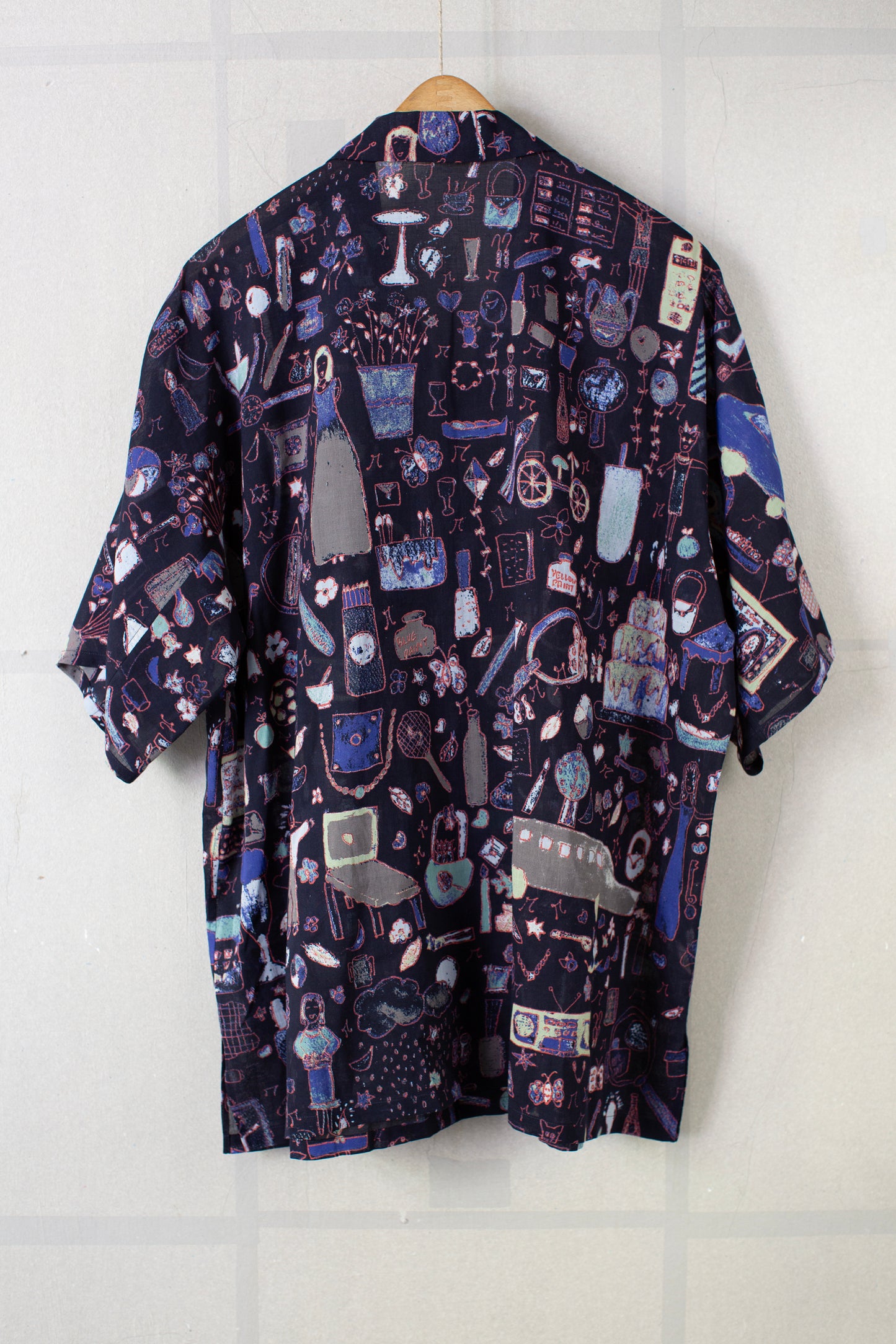 "NAMRATA" illustration print shirt