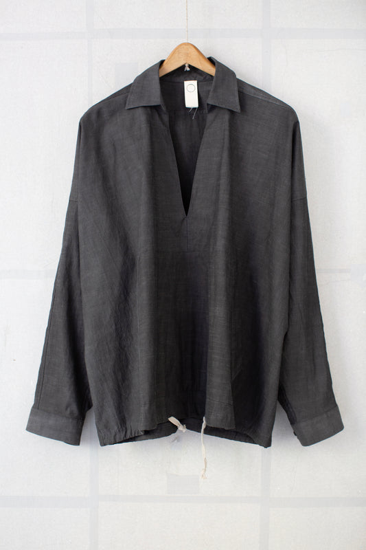 dark sumi slub cloth skipper shirt
