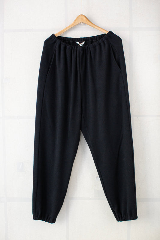 Training Pants in Black
