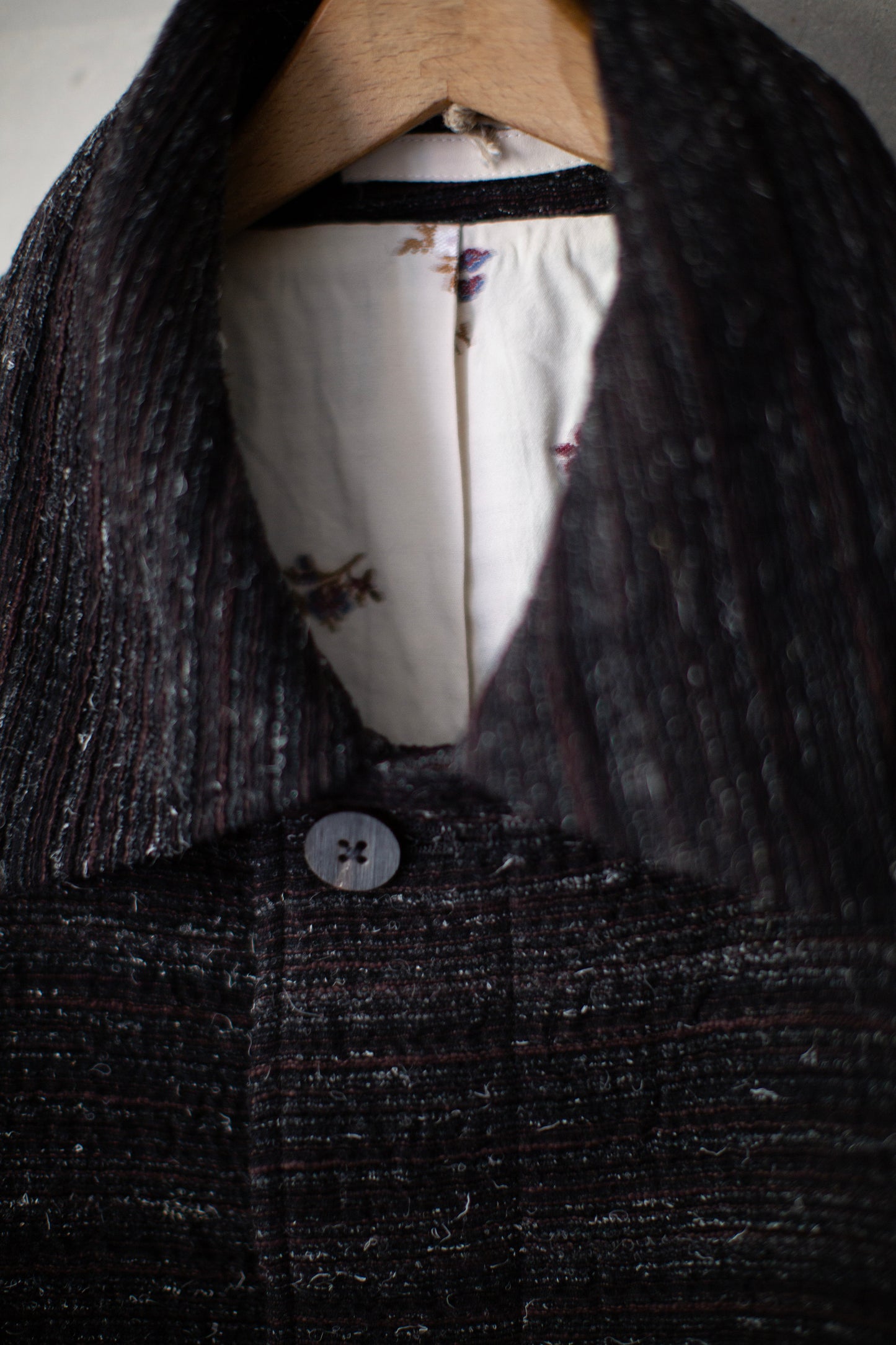 random border pattern Balmacaan coat